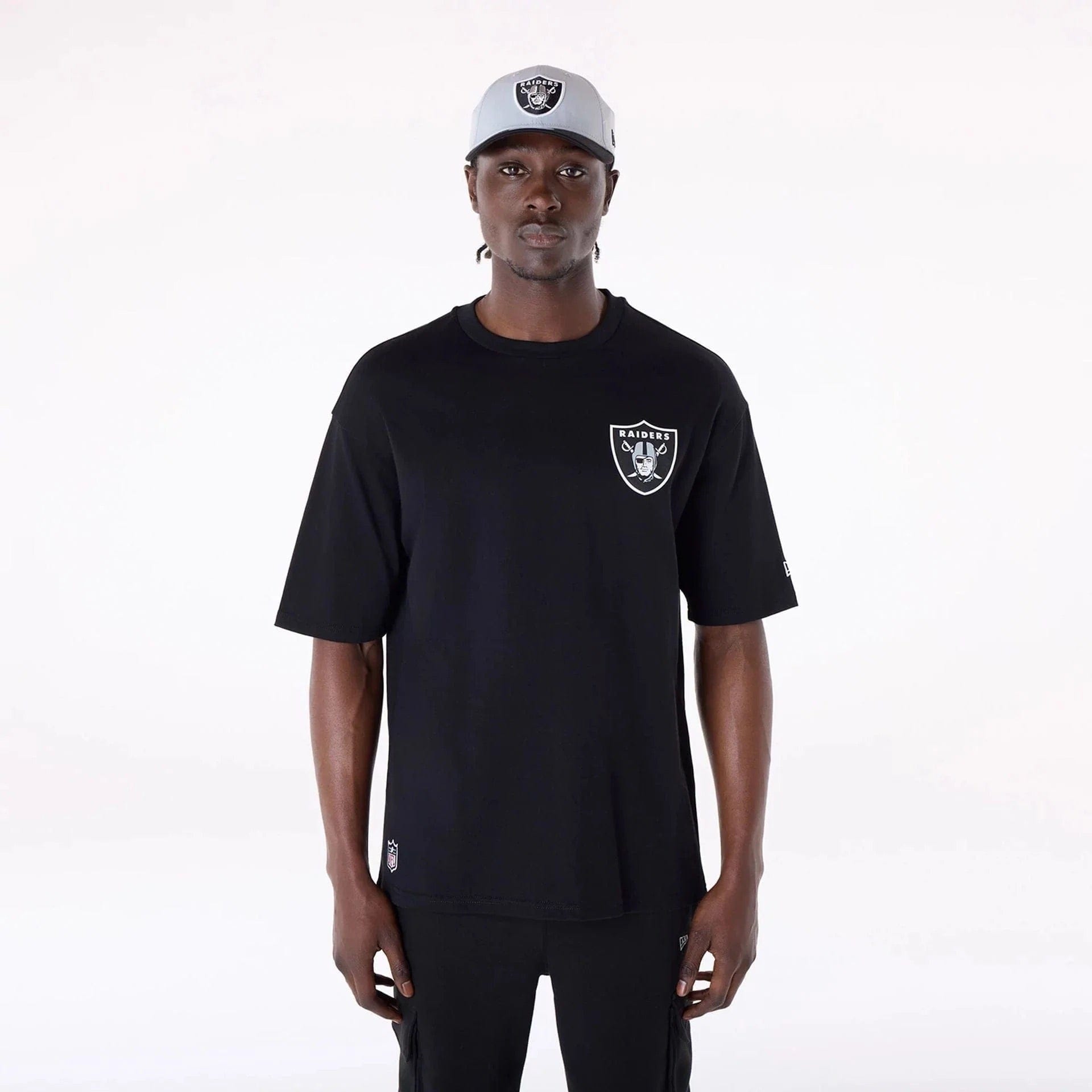 Las Vegas Raiders New Era NFL Graphic Hit Oversized T-Shirt - Black
