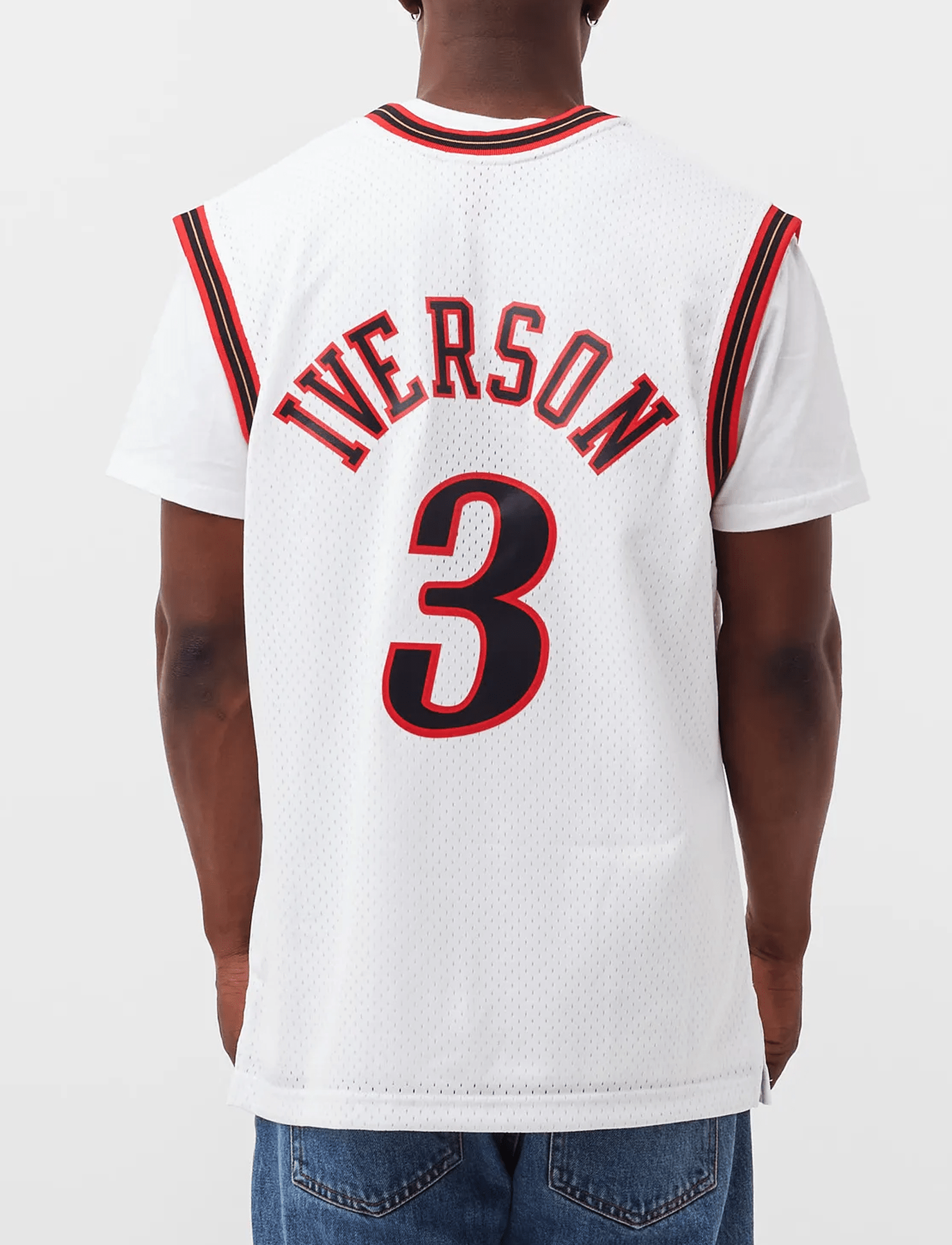 Allen Iverson Philadelphia 76ers Mitchell & Ness NBA 00-01 Swingman Jersey - White