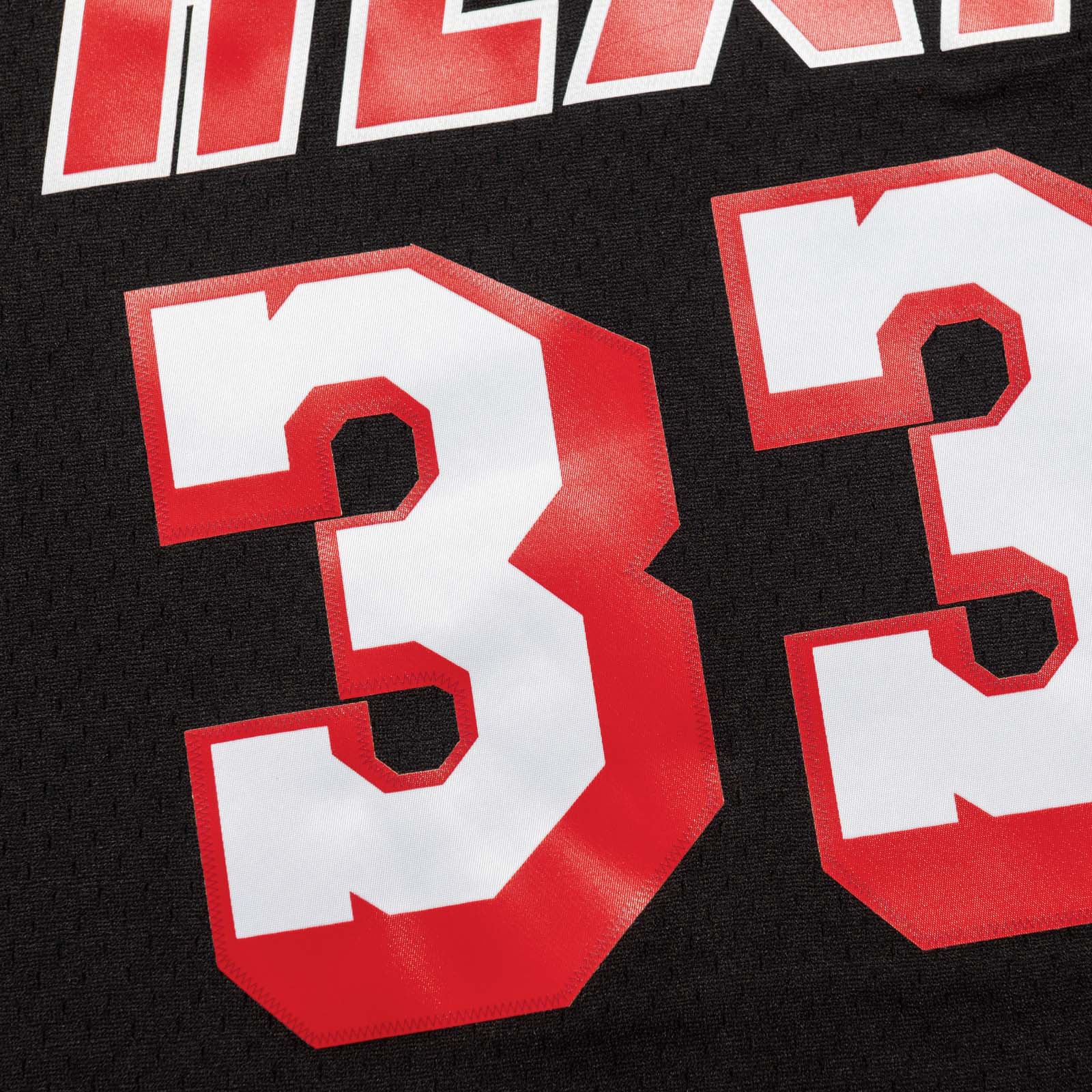 Alonzo Mourning Miami Heat Mitchell & Ness NBA 96-97 Swingman Jersey - Black