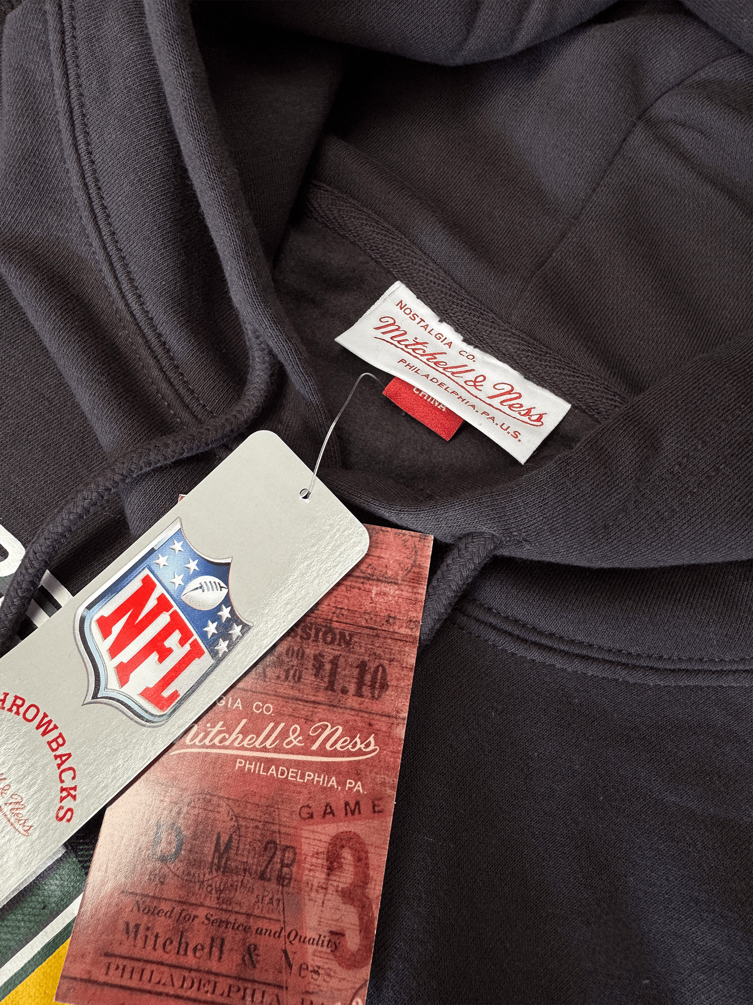 Los Angeles Rams Mitchell & Ness NFL Arch Helmet Vintage Hoodie - Washed Black
