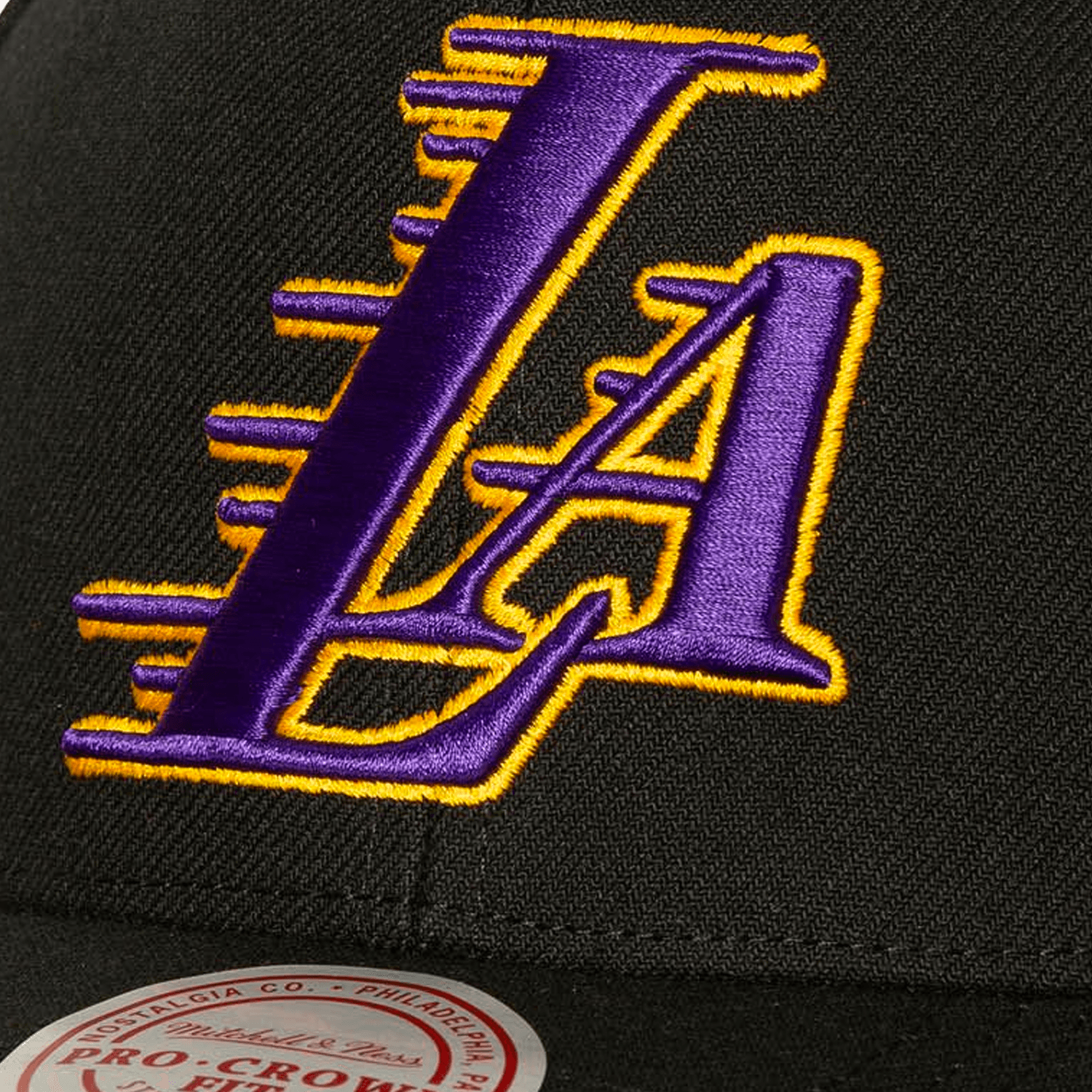 Los Angeles Lakers Mitchell & Ness NBA HWC Icon Pro Crown Snapback Hat - Black