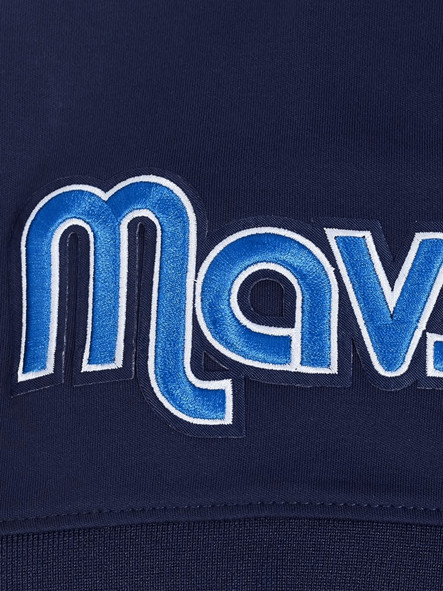 Dallas Mavericks Pro Standard NBA Team Chenille Flex T-Shirt - Navy