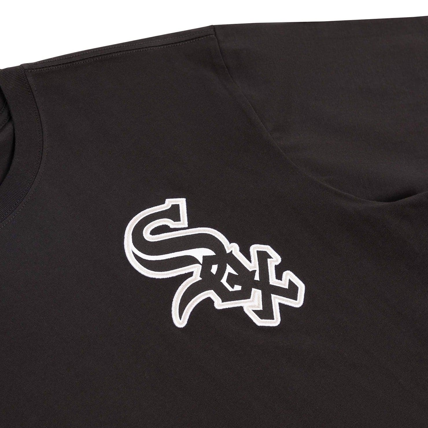 Chicago White Sox MLB V Team Crest Vintage T-Shirt - Faded Black