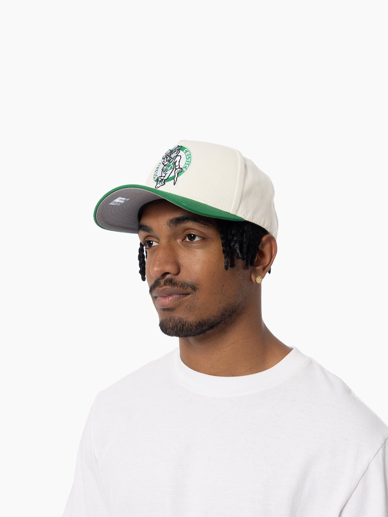 Boston Celtics Mitchell & Ness NBA HWC 2T Pro Pinch Snapback Hat - Cream