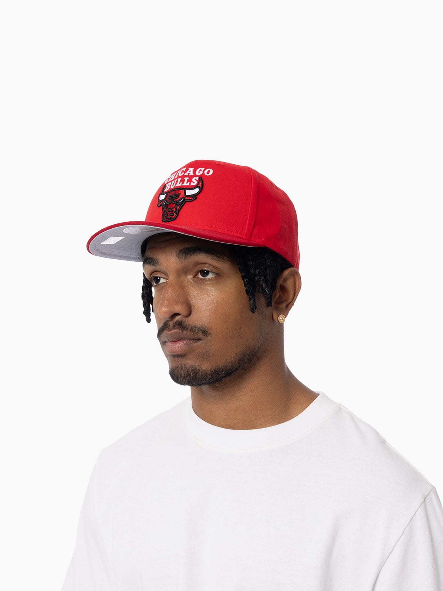 Chicago Bulls Mitchell & Ness NBA HWC Pro Pinch Snapback Hat - Red