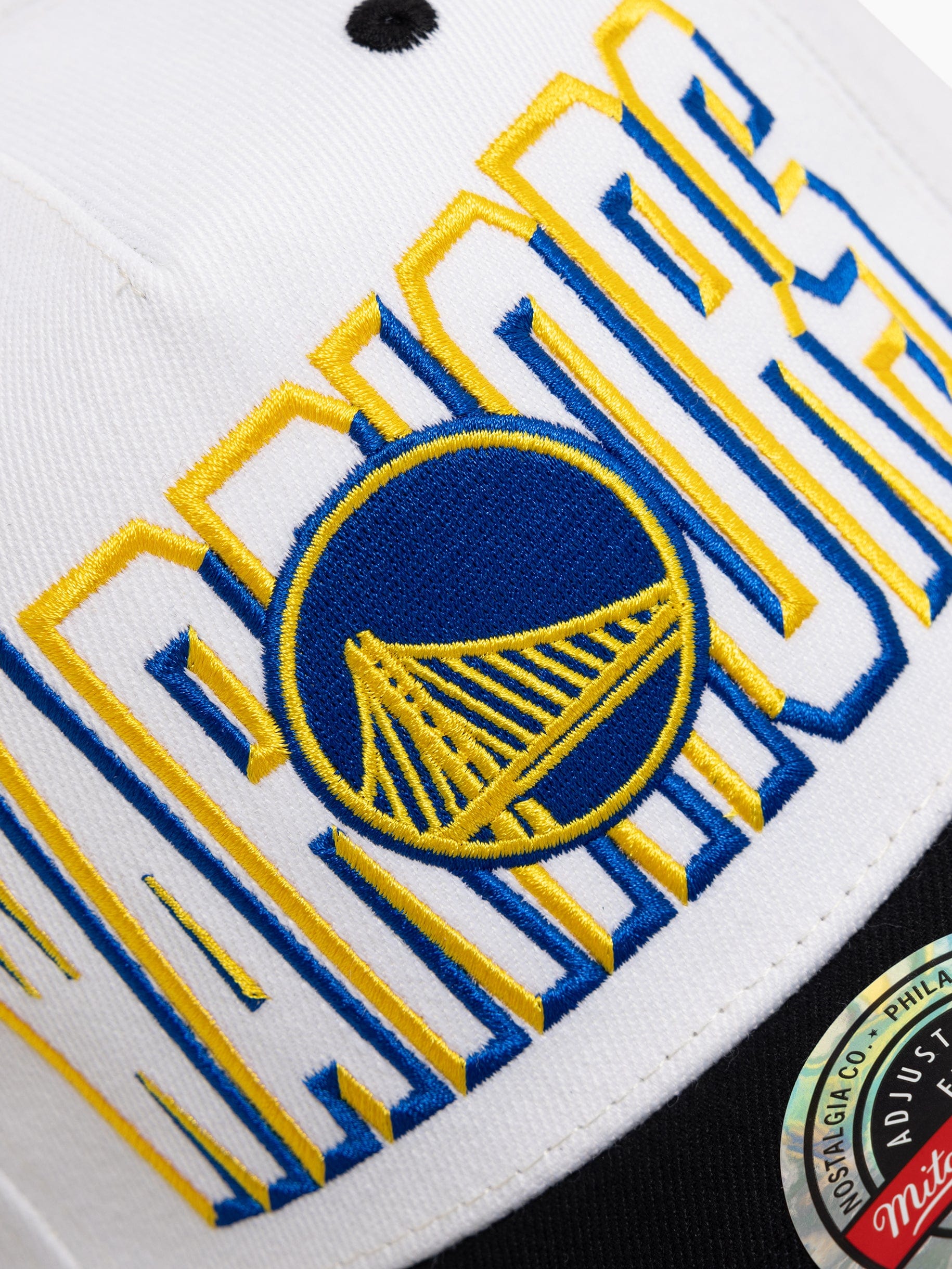 Golden State Warriors Mitchell & Ness NBA Bevel Classic Red Snapback Hat - White