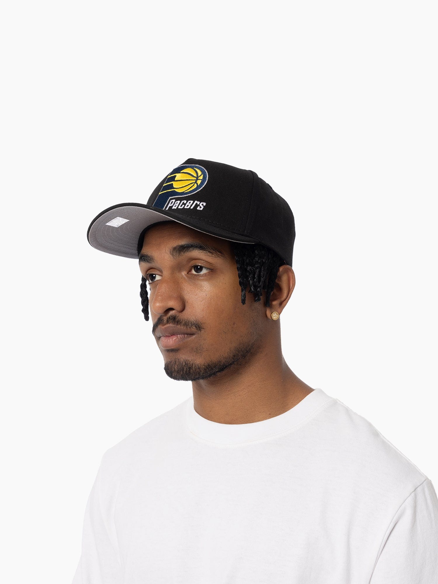 Indiana Pacers Mitchell & Ness NBA HWC Pro Pinch Snapback Hat - Black