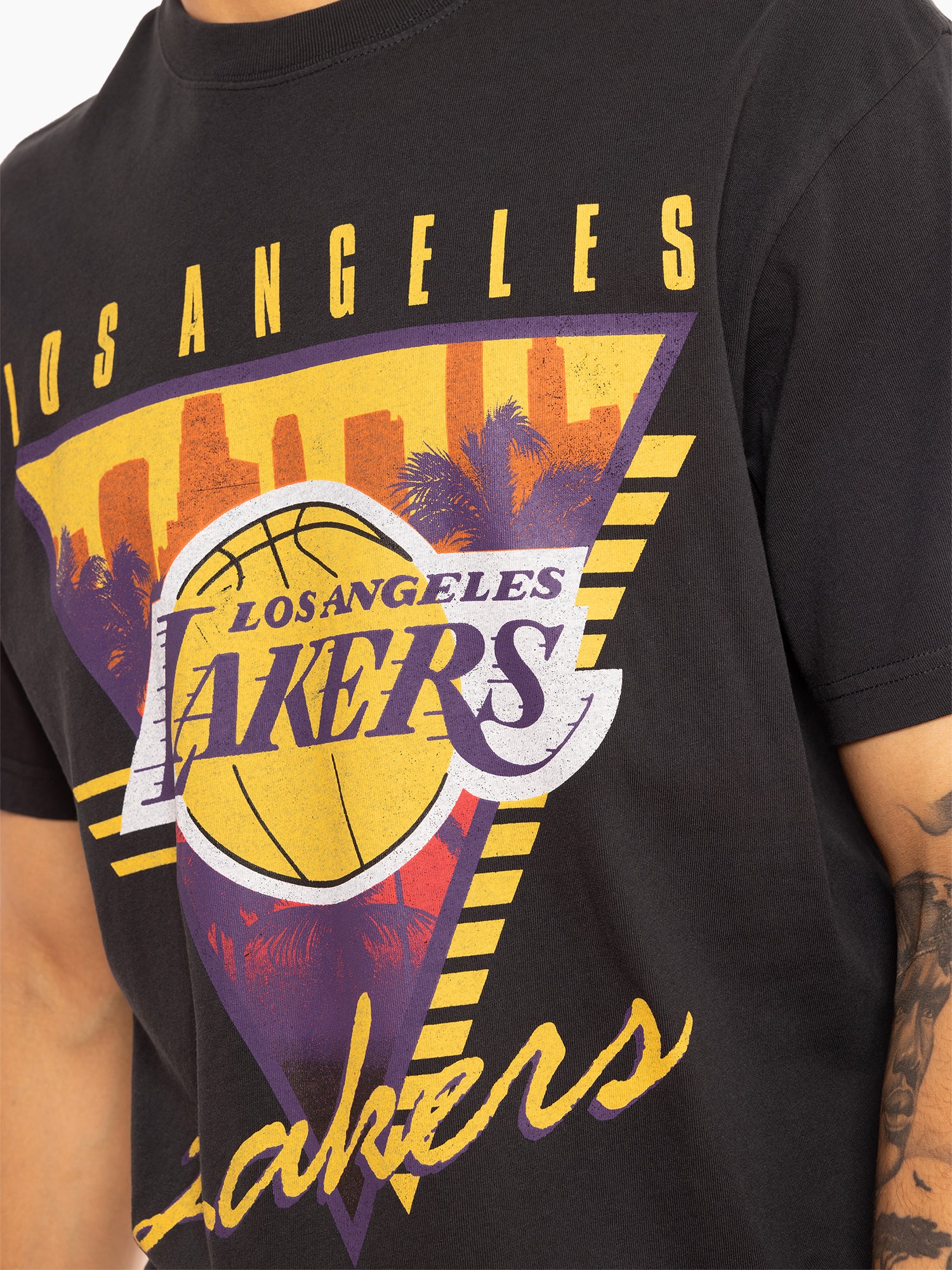 Los Angeles Lakers Mitchell & Ness NBA Tri Logo Vintage T-Shirt - Faded Black