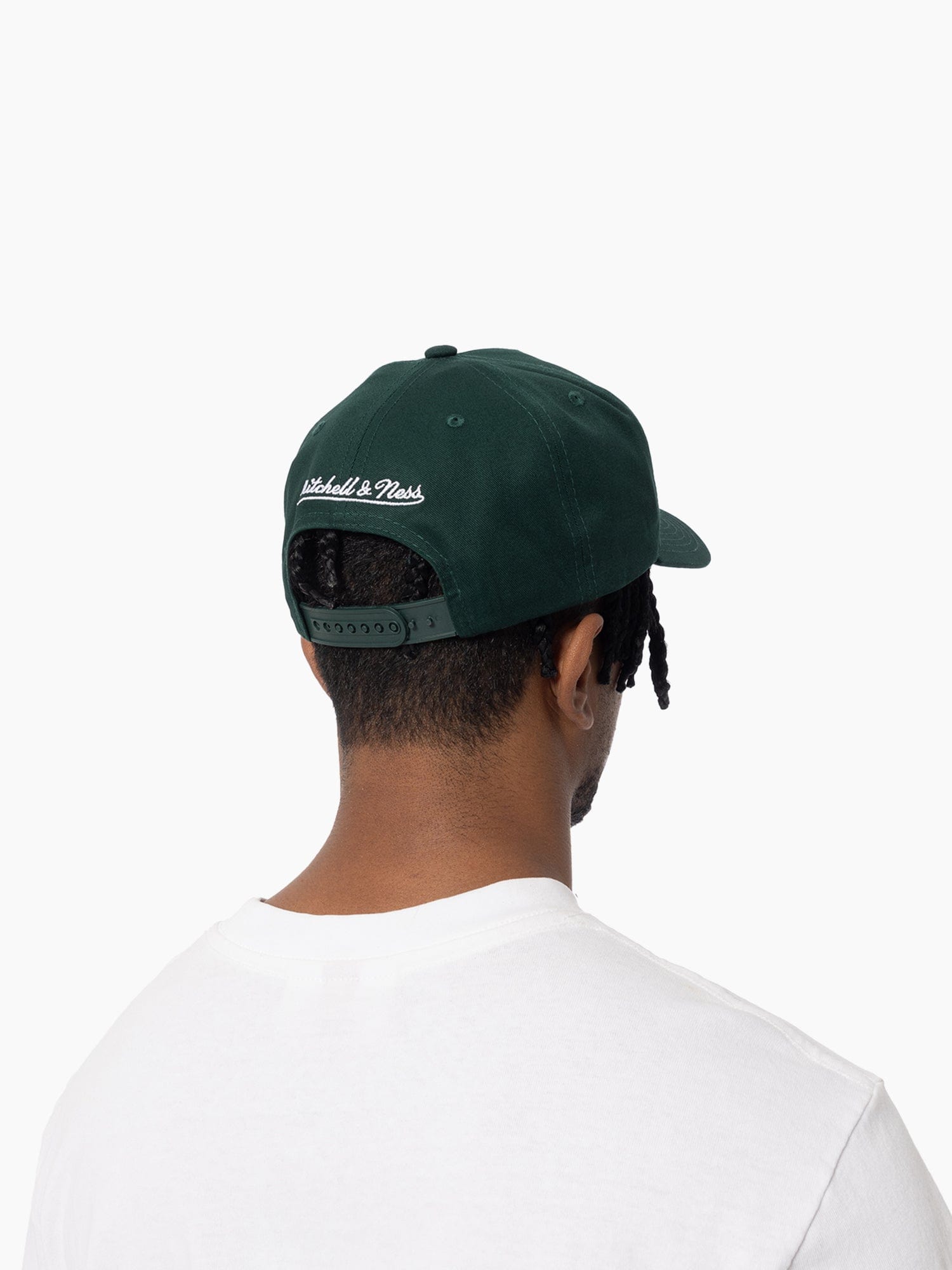 Milwaukee Bucks Mitchell & Ness NBA HWC Pro Pinch Snapback Hat - Green