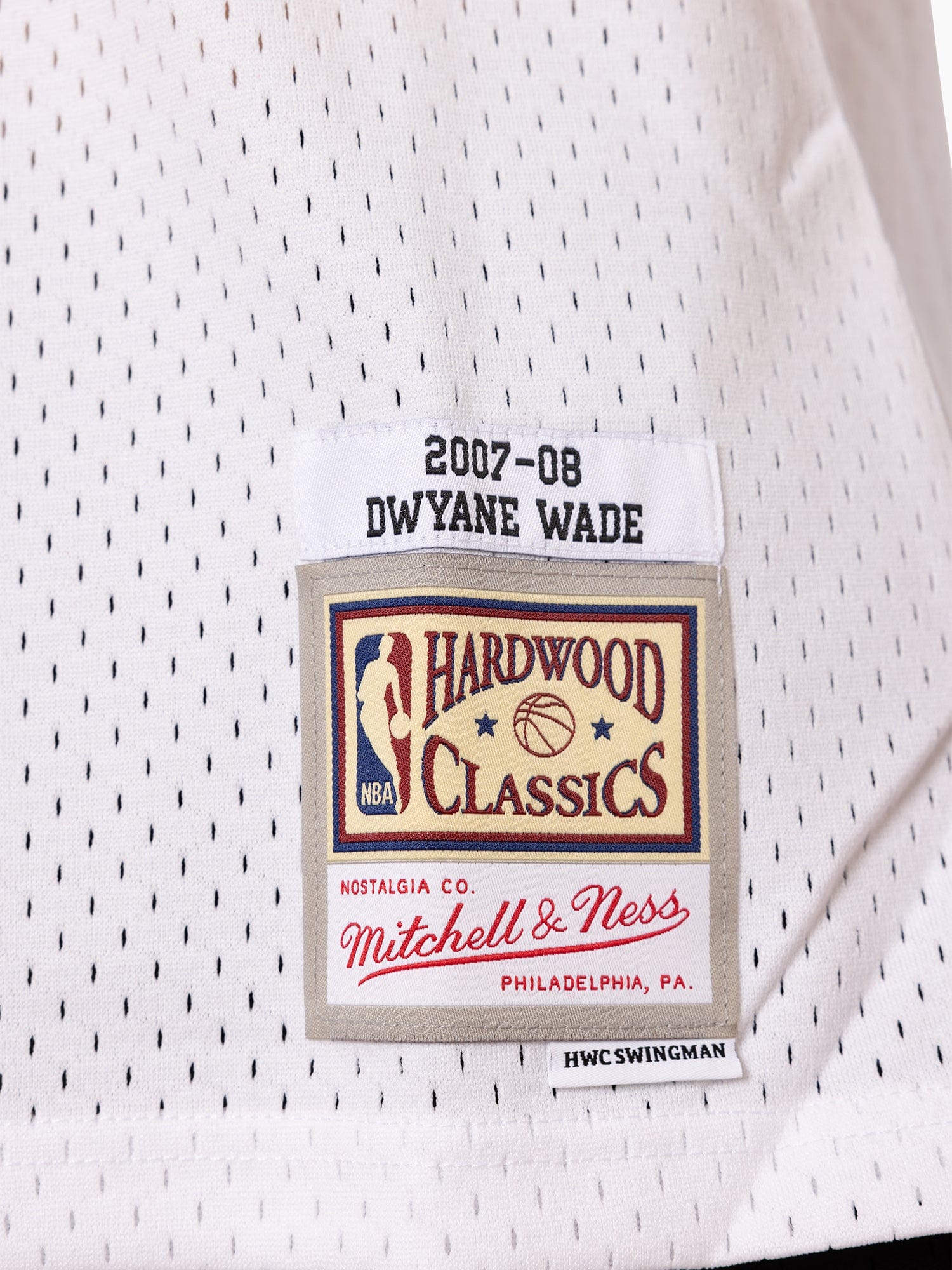 Dwyane Wade Miami Heat Mitchell & Ness NBA 07-08 Home Swingman Jersey - White