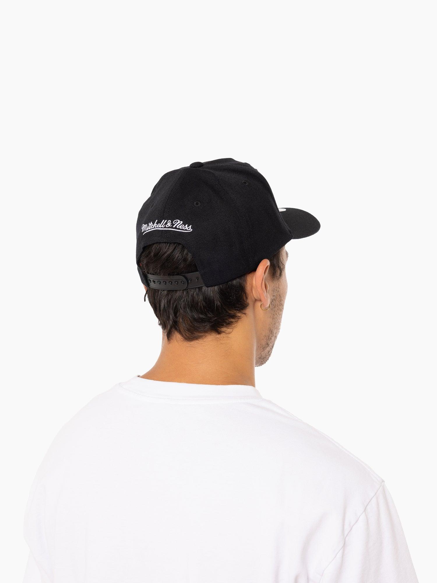 Philadelphia Eagles Mitchell & Ness NFL Throwback Classic Red Snapback Hat - Black