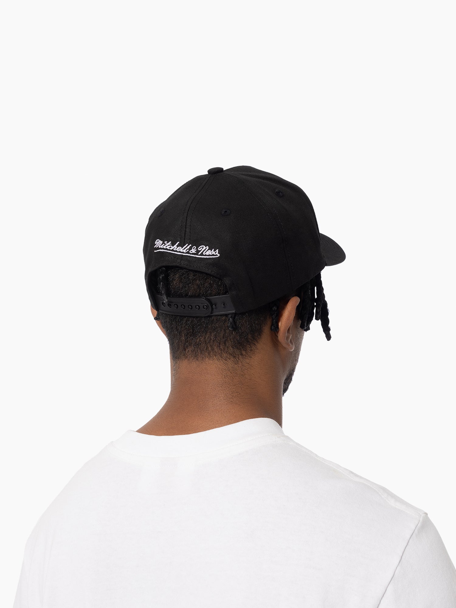 Toronto Raptors Mitchell & Ness NBA HWC Pro Pinch Snapback Hat - Black