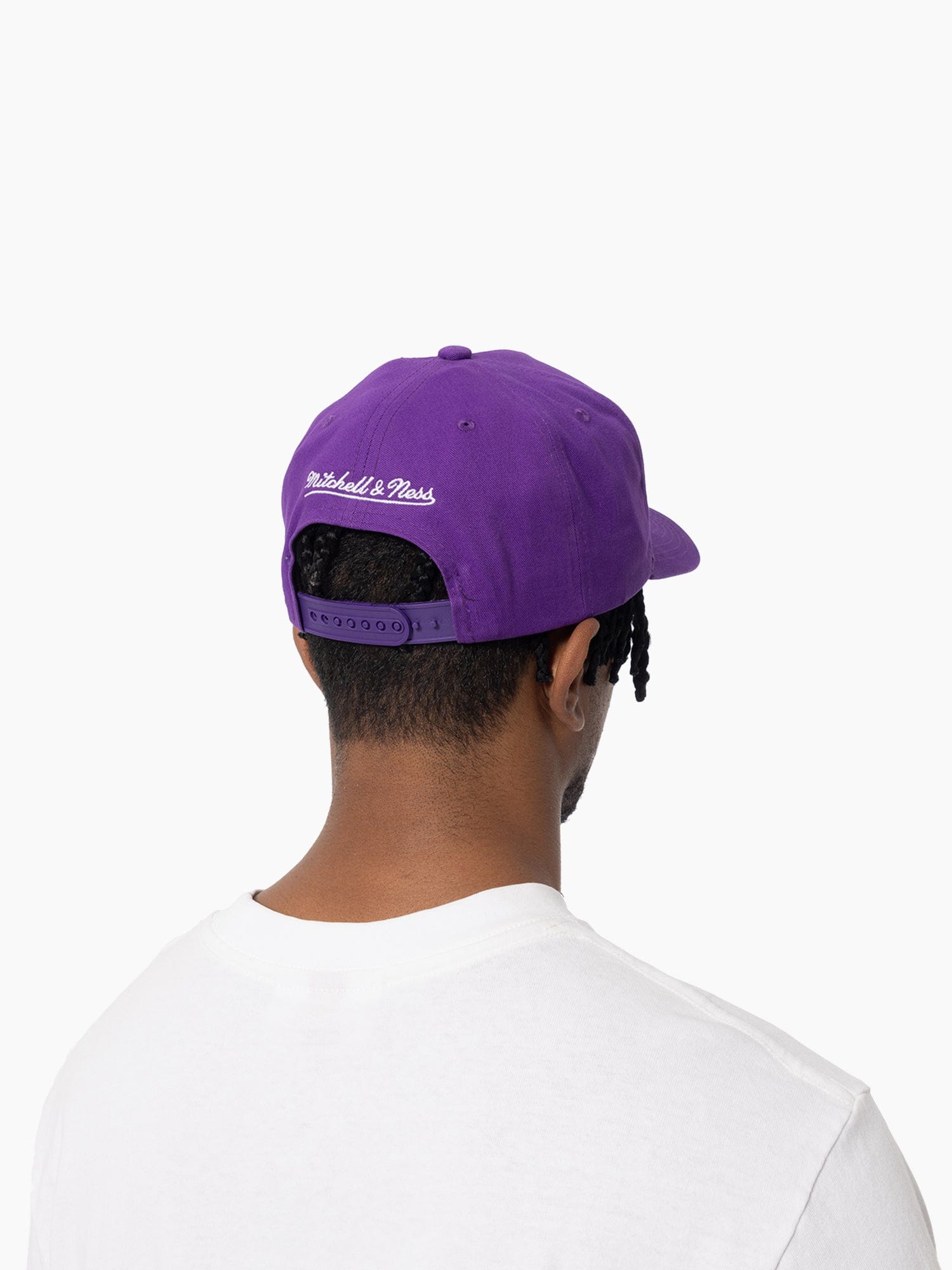 Toronto Raptors Mitchell & Ness NBA HWC Pro Pinch Snapback Hat - Purple
