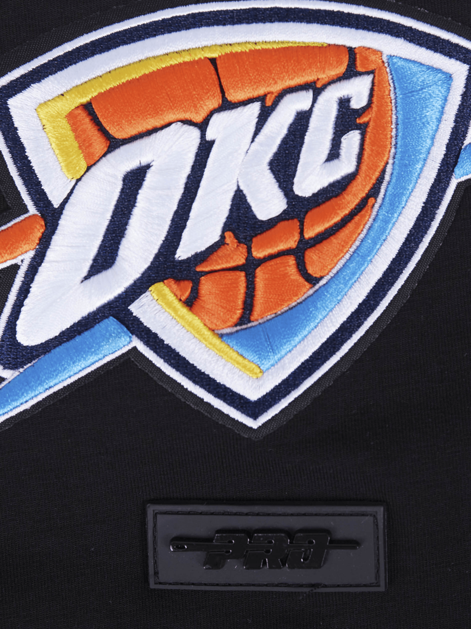 Oklahoma City Thunder Pro Standard NBA Team Chenille Flex T-Shirt - Black