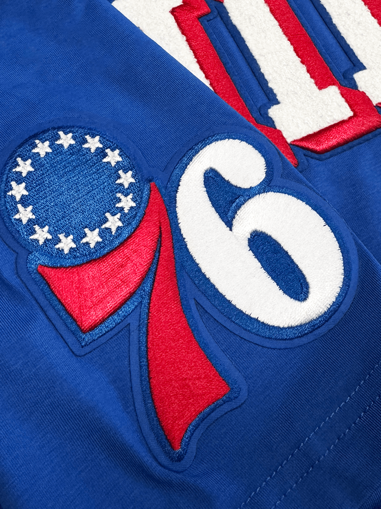 Philadelphia 76ers Pro Standard NBA Team Chenille Flex T-Shirt - Blue