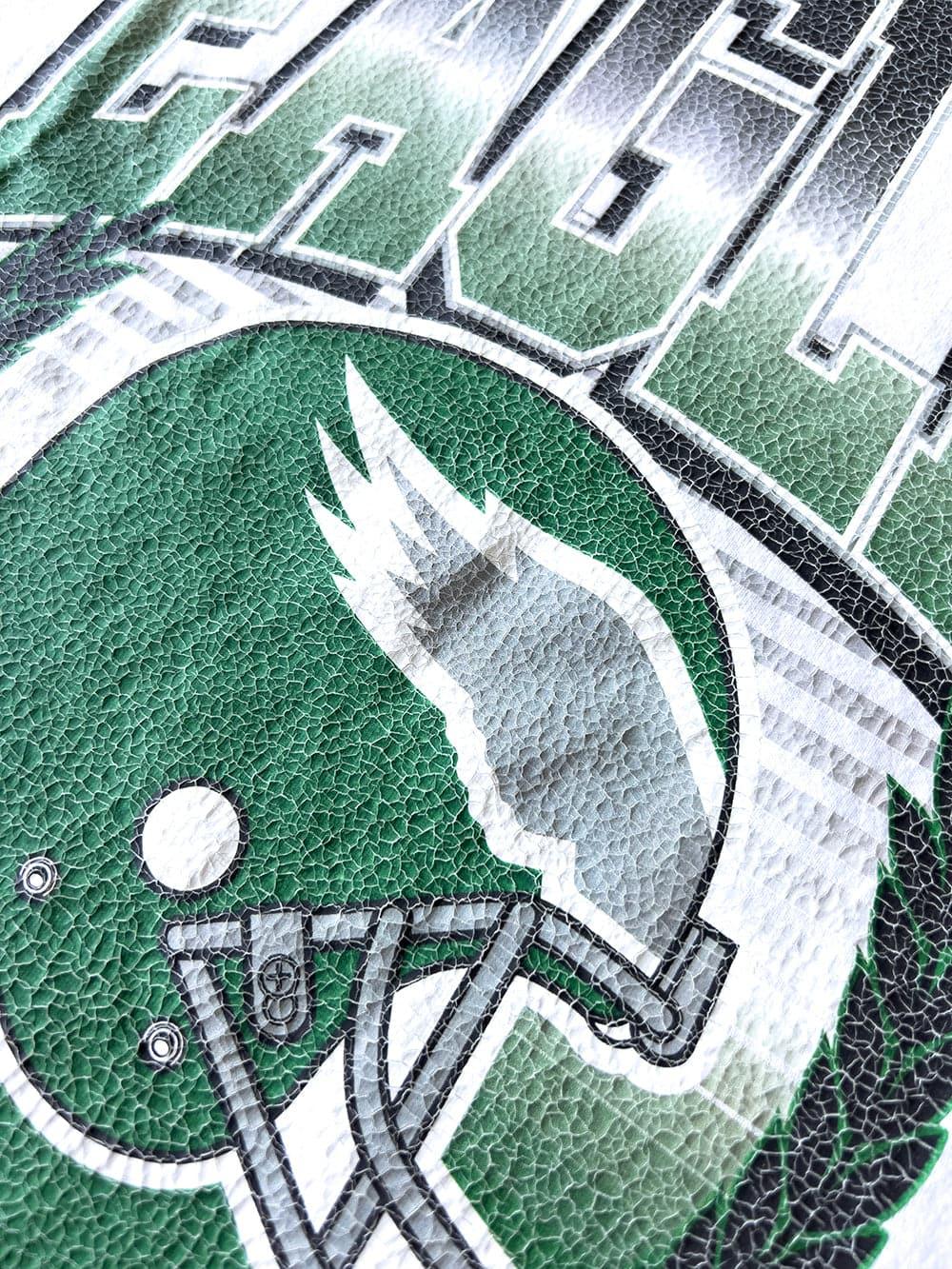 Philadelphia Eagles New Era NFL Helmet Crest T-Shirt - White