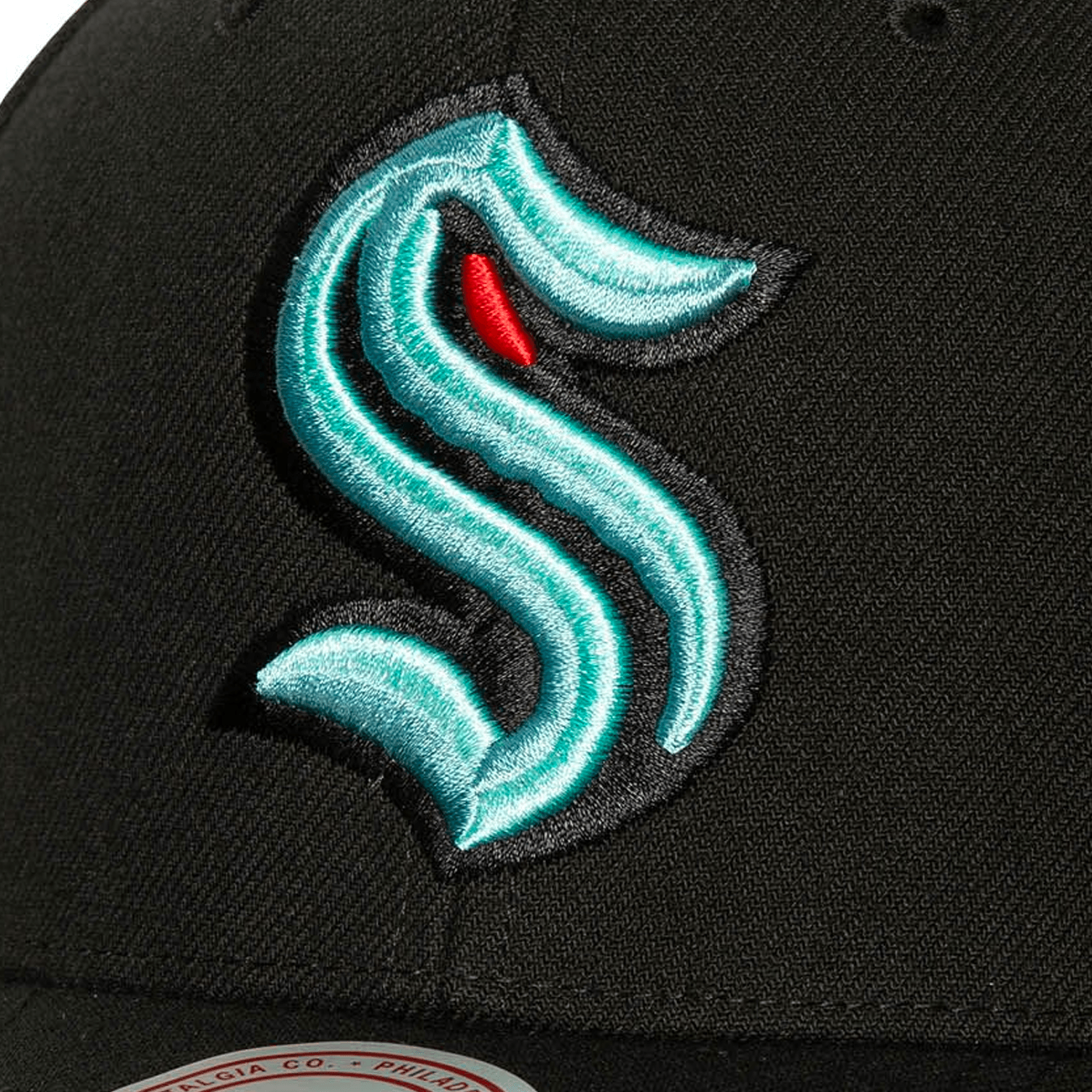 Seattle Kraken Mitchell & Ness NHL Icon Pro Crown Snapback Hat - Black