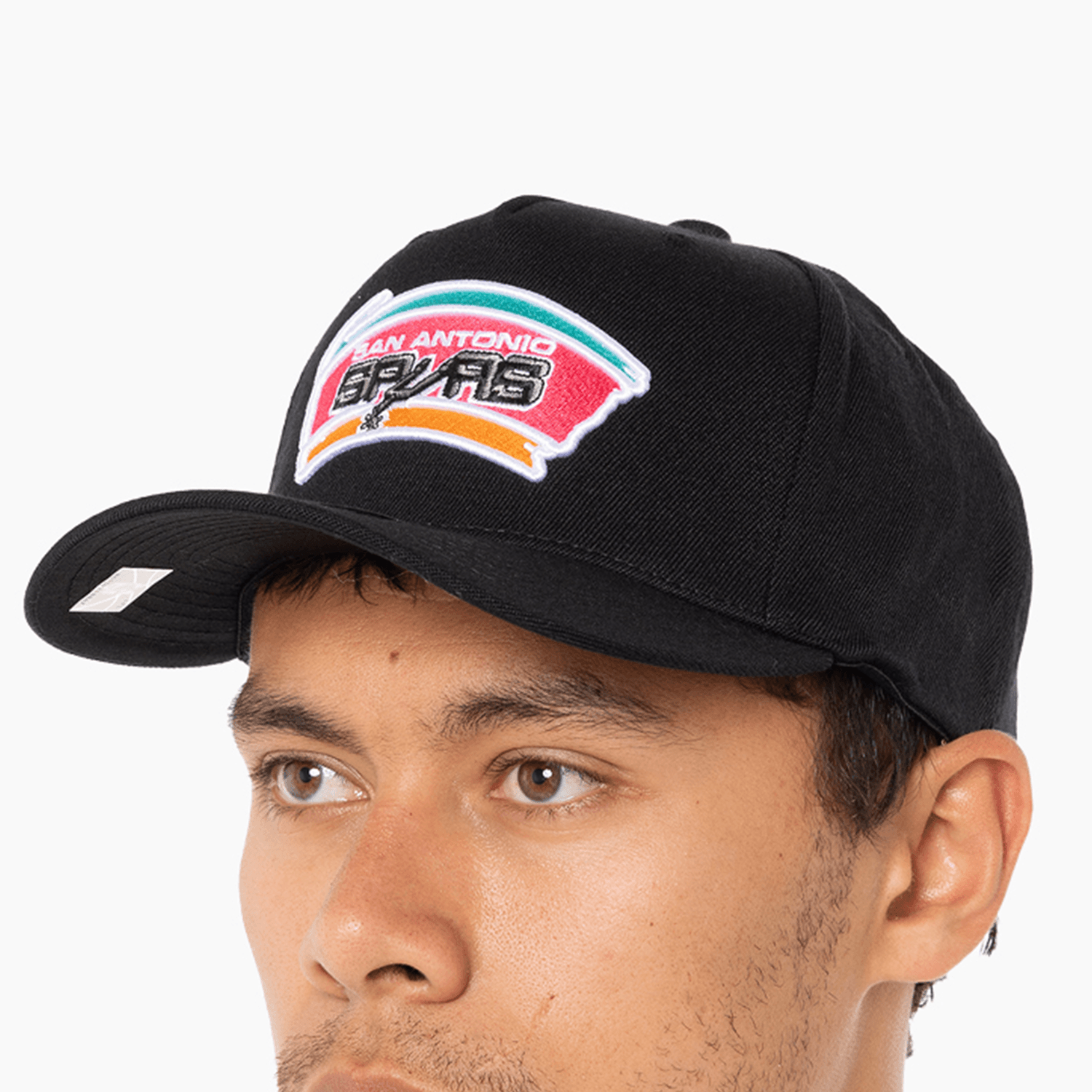 San Antonio Spurs Mitchell & Ness NBA HWC Classic Red Snapback Hat - Black