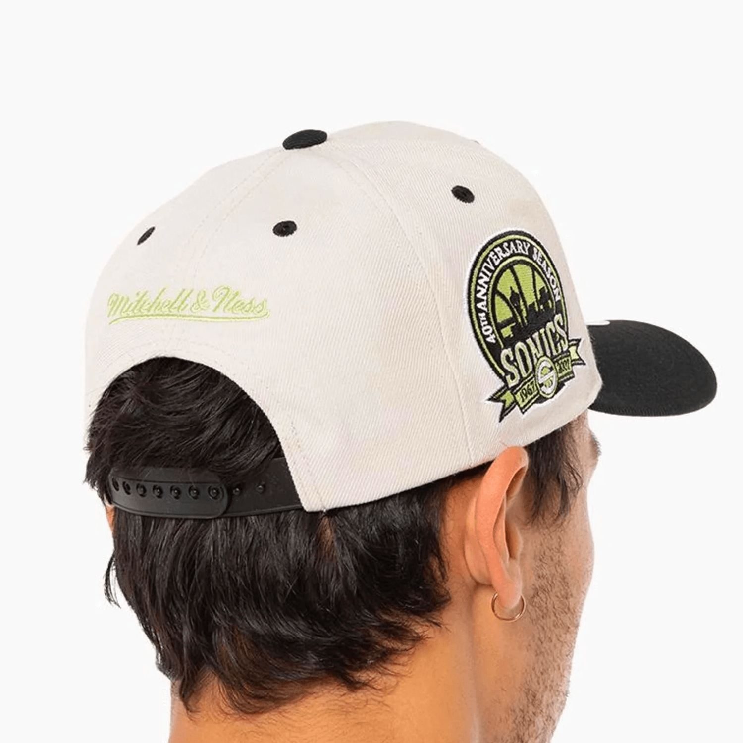 Seattle Supersonics Mitchell & Ness NBA Basketball Pro Crown Snapback Hat - Bone