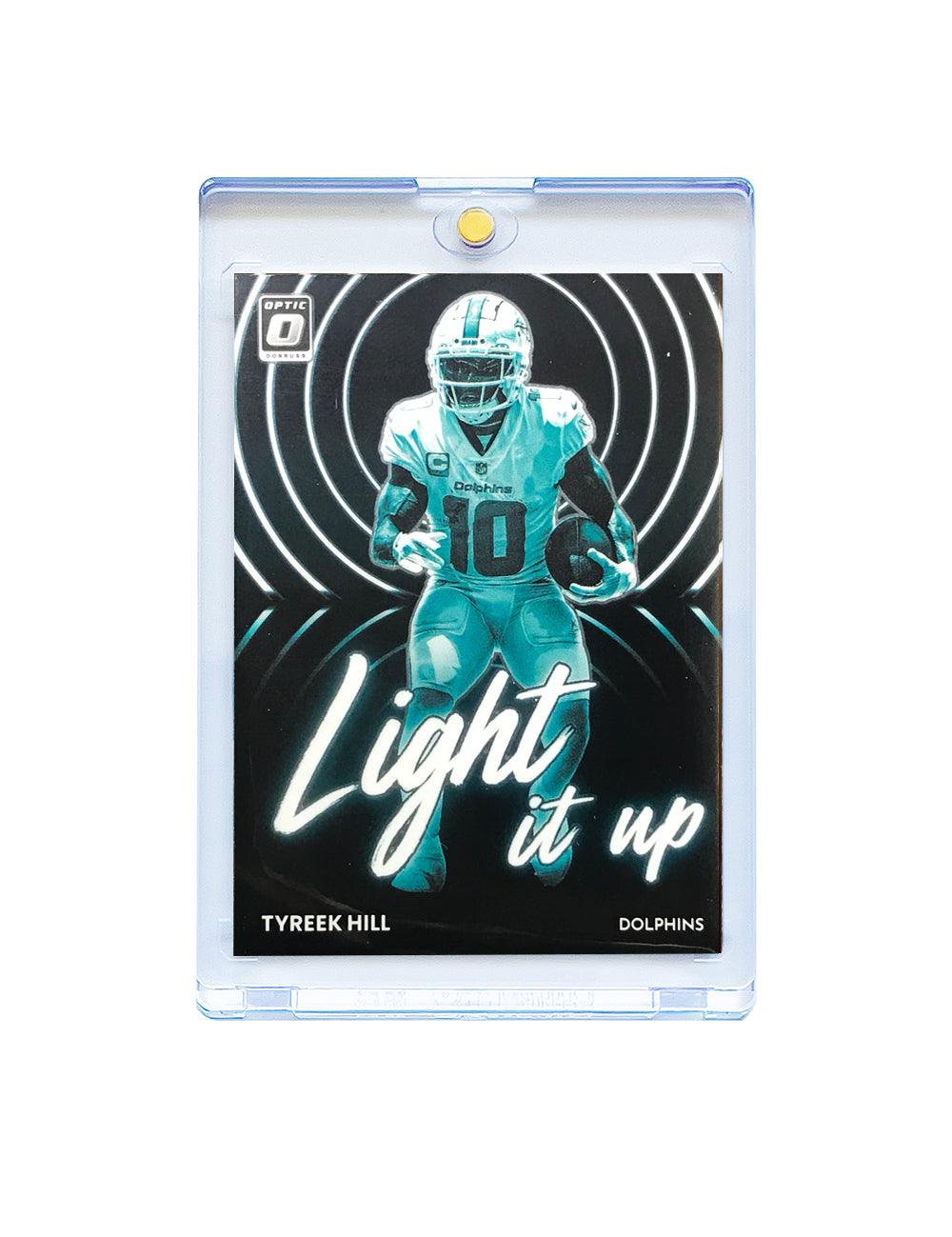 Tyreek Hill Miami Dolphins Panini NFL 22 Optic Light It Up Card