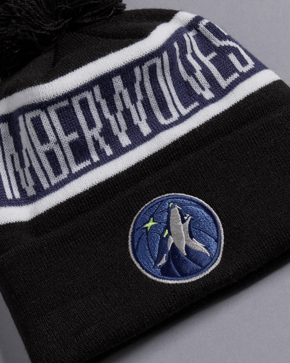 Minnesota Timberwolves New Era NBA Spell Out Knit Beanie - Black