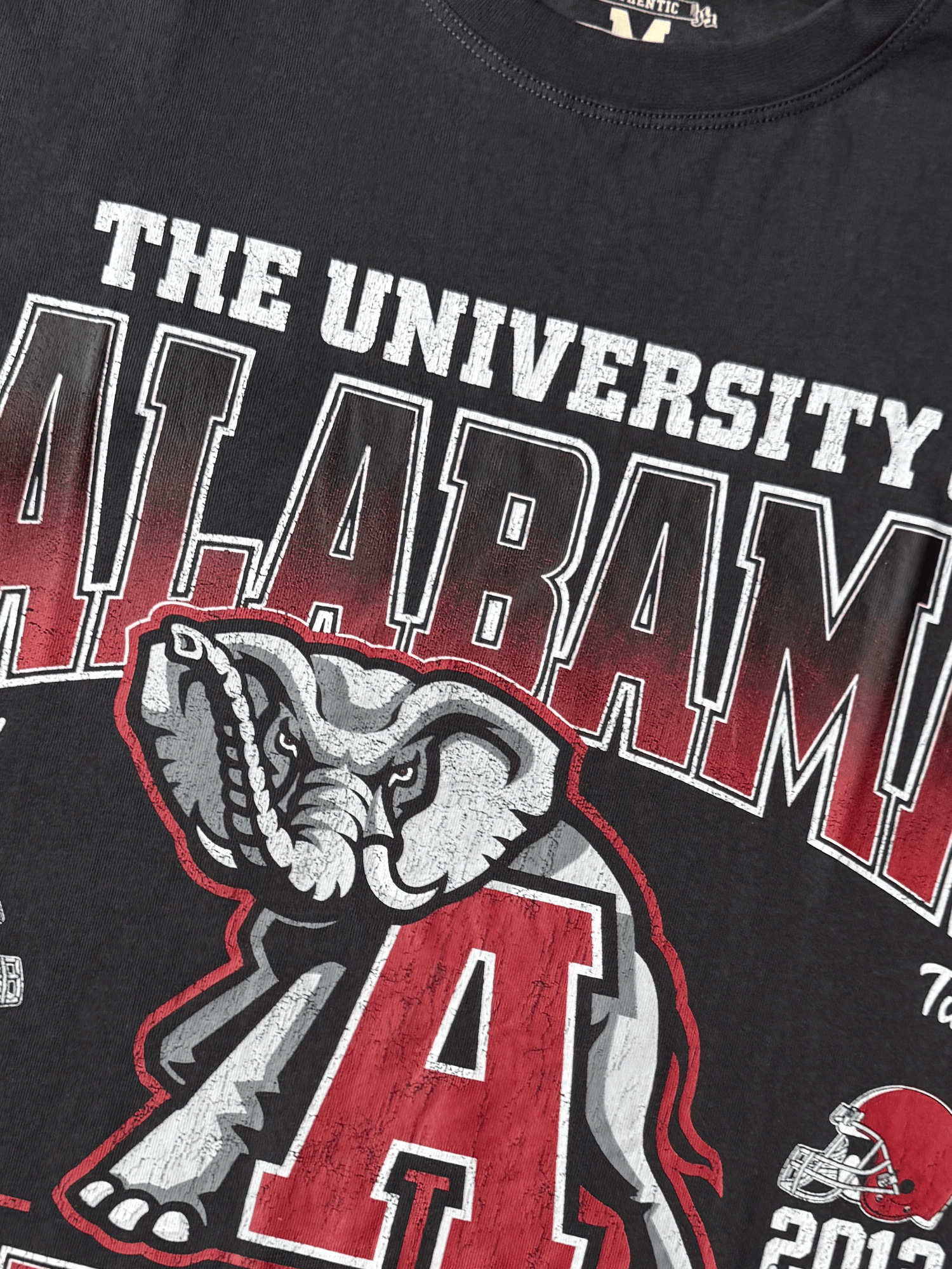 Mitchell And Ness T-Shirts Alabama Crimson Tide Mitchell & Ness NCAA Champs Arch Vintage T-Shirt - Washed Black