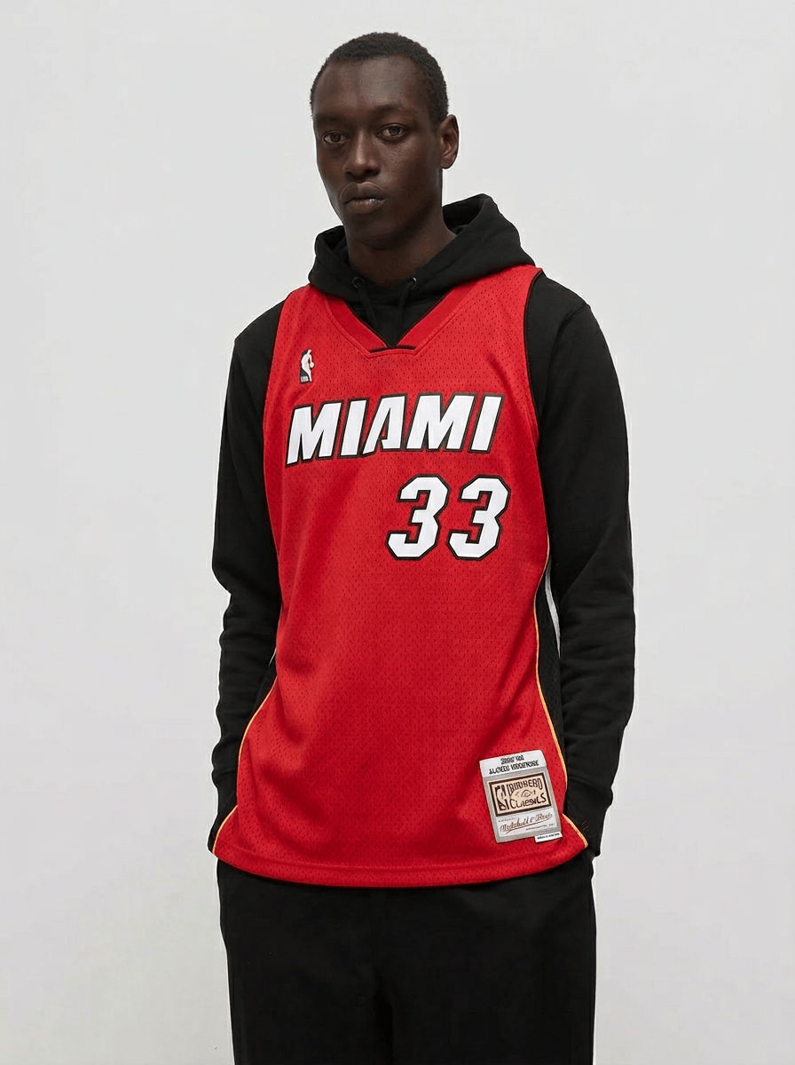 Mitchell And Ness Jerseys Alonzo Mourning Miami Heat Mitchell & Ness NBA 05-06 Alt HWC Swingman Jersey - Red