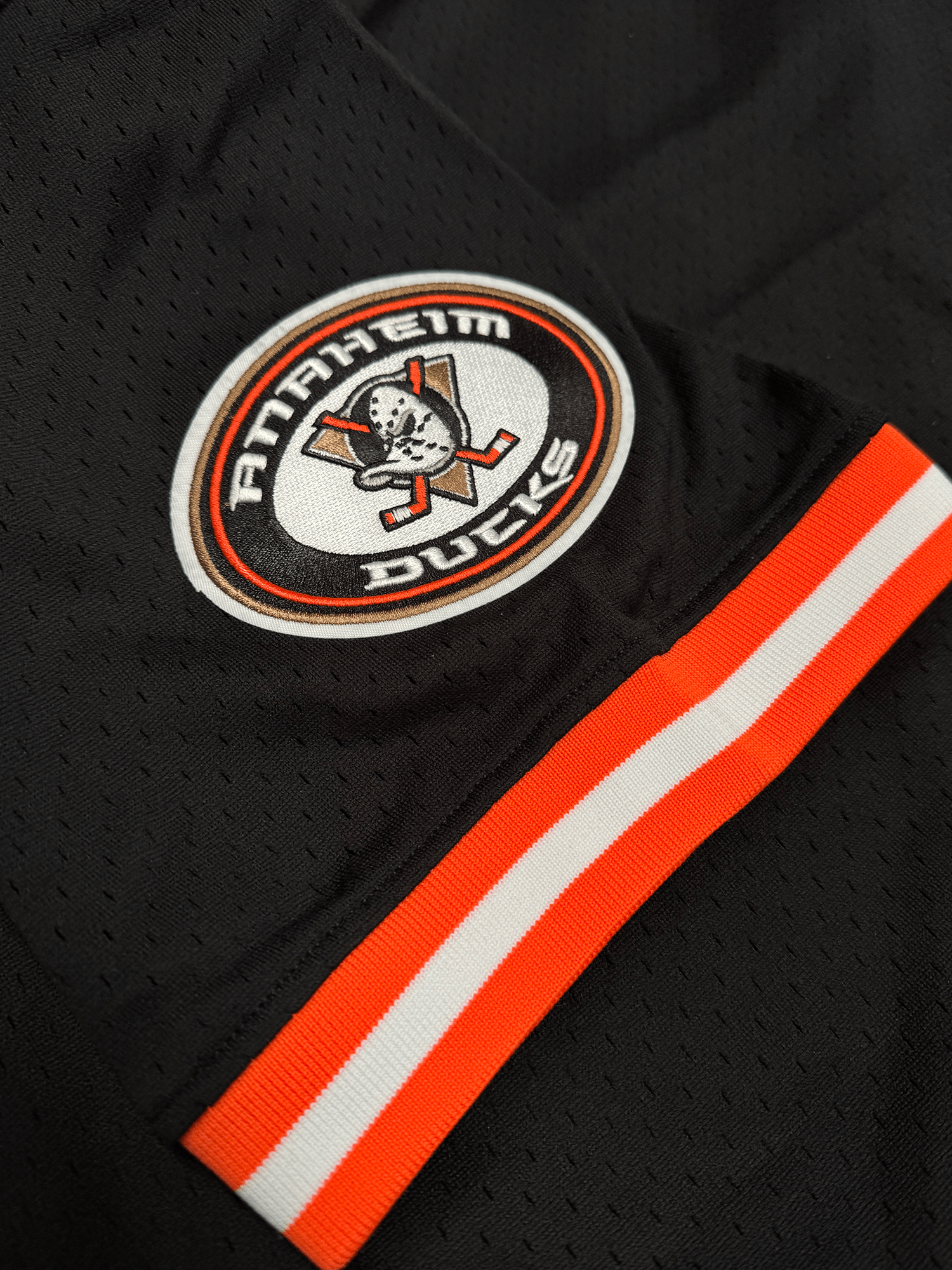 Pro Standard T-Shirts Anaheim Ducks Pro Standard NHL Team Mesh Short Sleeve - Black