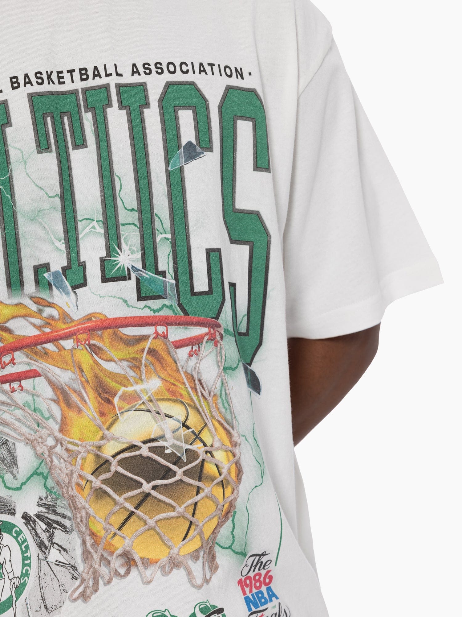 Mitchell And Ness T-Shirts Boston Celtics Mitchell & Ness NBA Flash Vintage T-Shirt - Vintage White