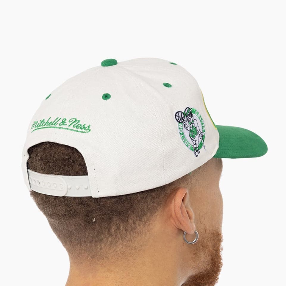 Mitchell And Ness Caps Boston Celtics Mitchell & Ness NBA HWC Script Deadstock Snapback Hat - Off White