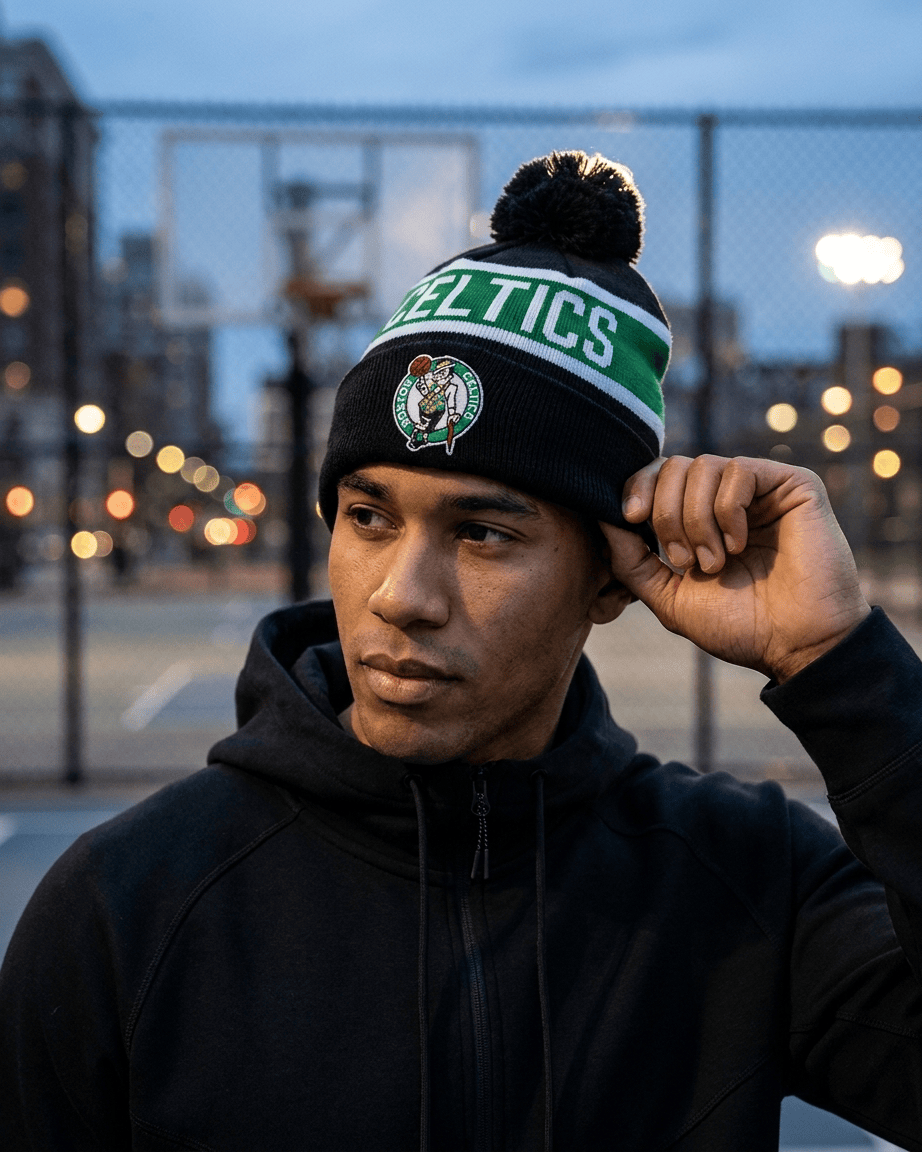 New Era Beanies Boston Celtics New Era NBA Spell Out Knit Beanie - Black