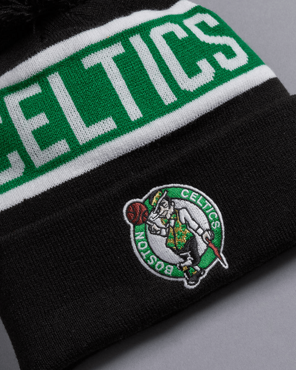 New Era Beanies Boston Celtics New Era NBA Spell Out Pomless Knit Beanie - Black