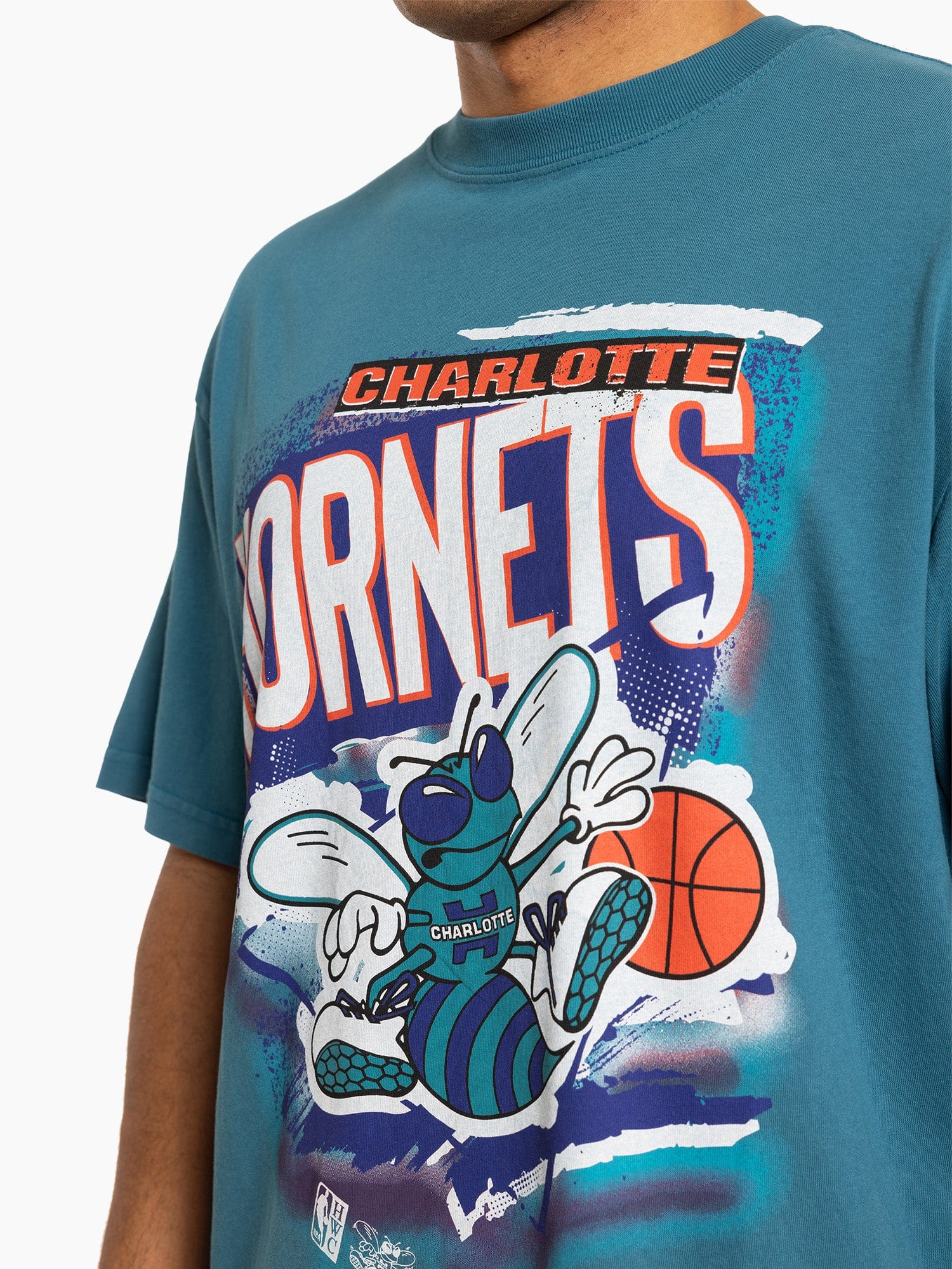 Mitchell And Ness T-Shirts Charlotte Hornets Mitchell & Ness NBA Abstract Vintage T-Shirt - Faded Teal