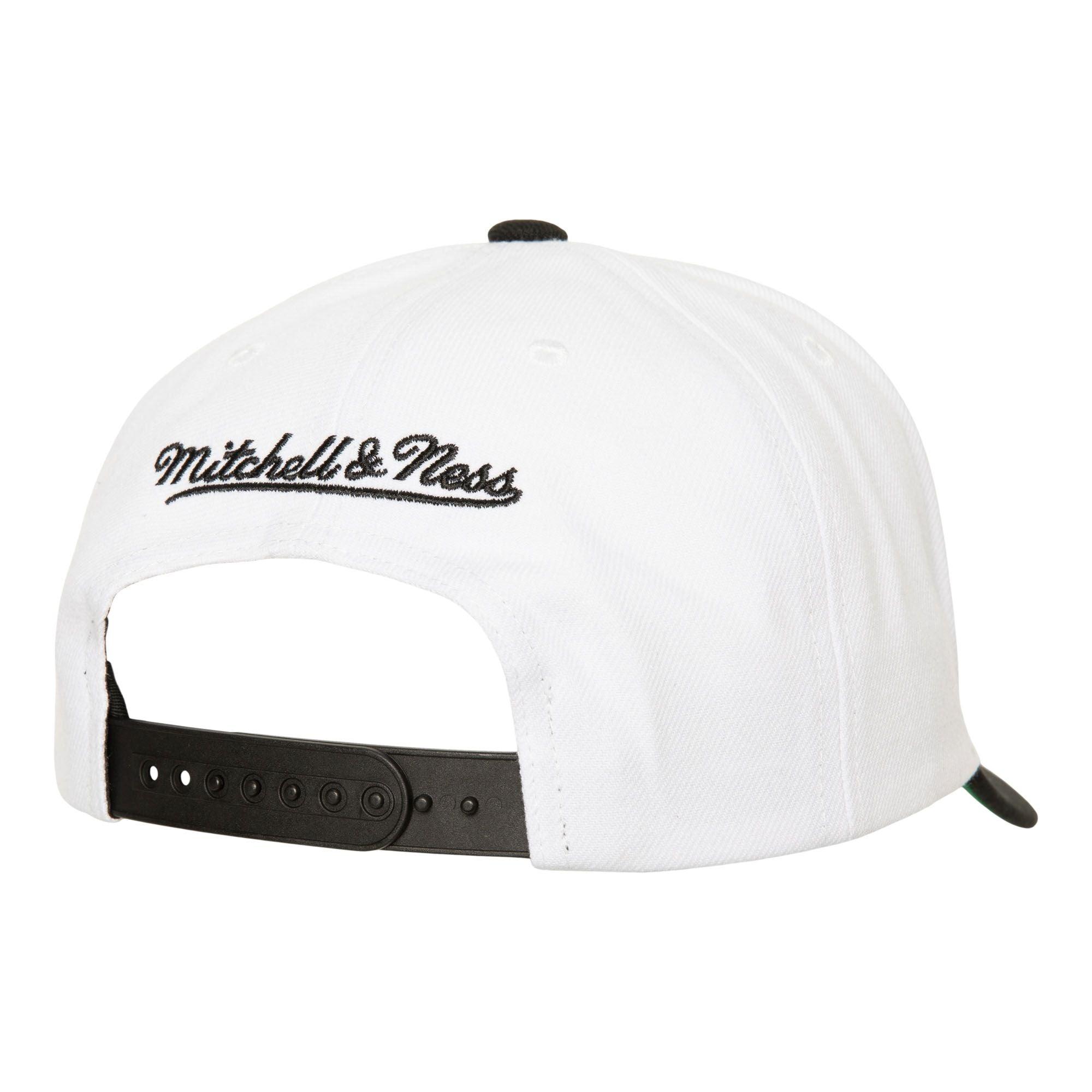 Mitchell And Ness Caps Charlotte Hornets Mitchell & Ness NBA Bevel Classic Red Snapback Hat - White