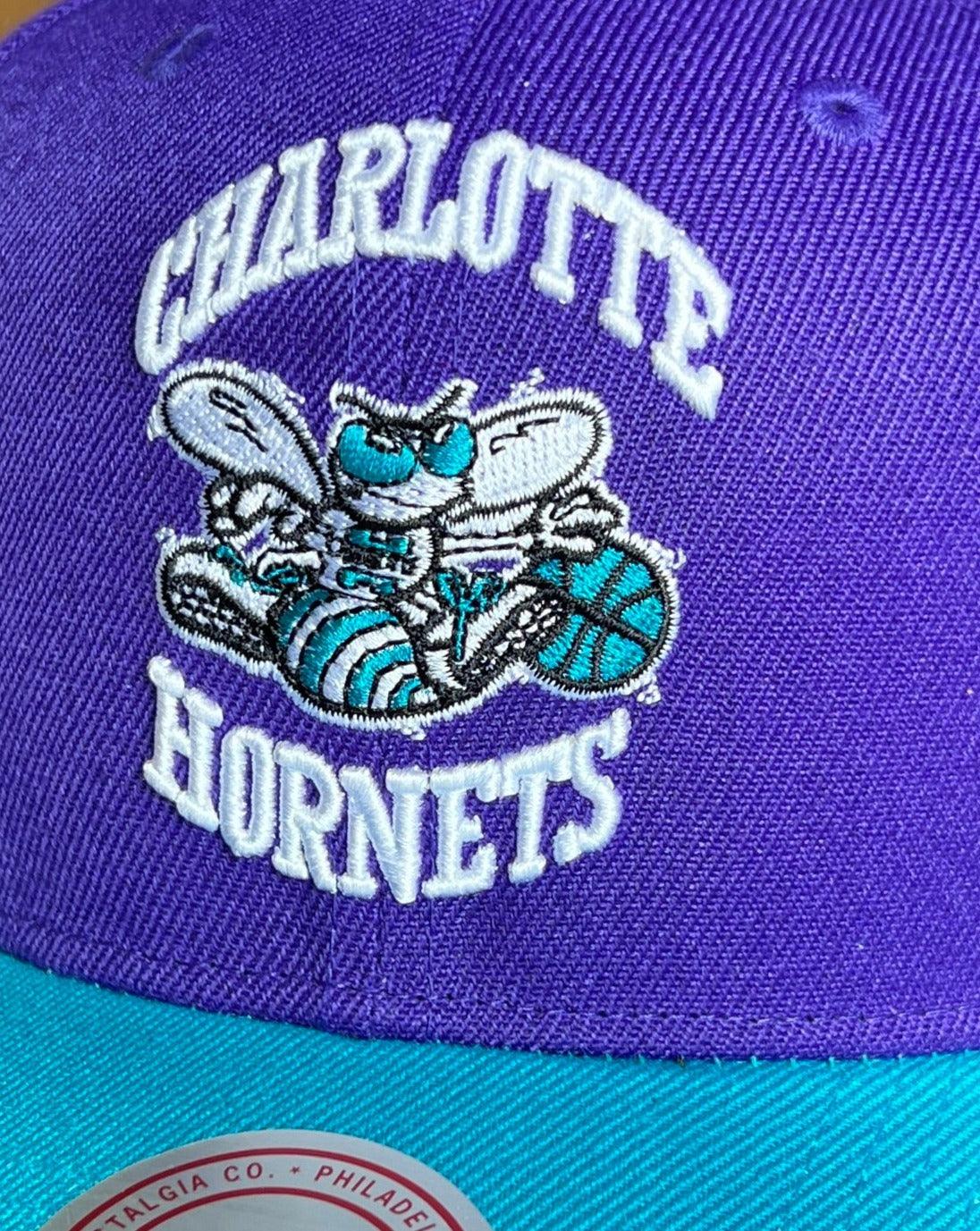 Mitchell And Ness Caps Charlotte Hornets Mitchell & Ness NBA Swarm & Sting Pro Crown Snapback Hat