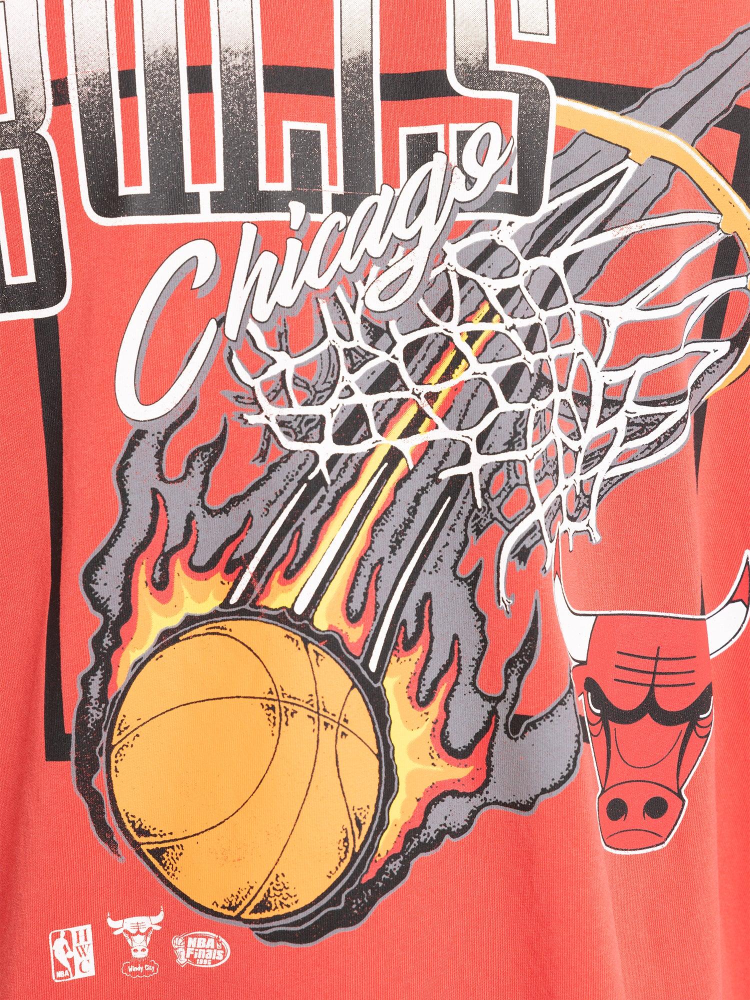 Mitchell And Ness T-Shirts Chicago Bulls Mitchell & Ness NBA Fireball Vintage T-Shirt - Faded Red