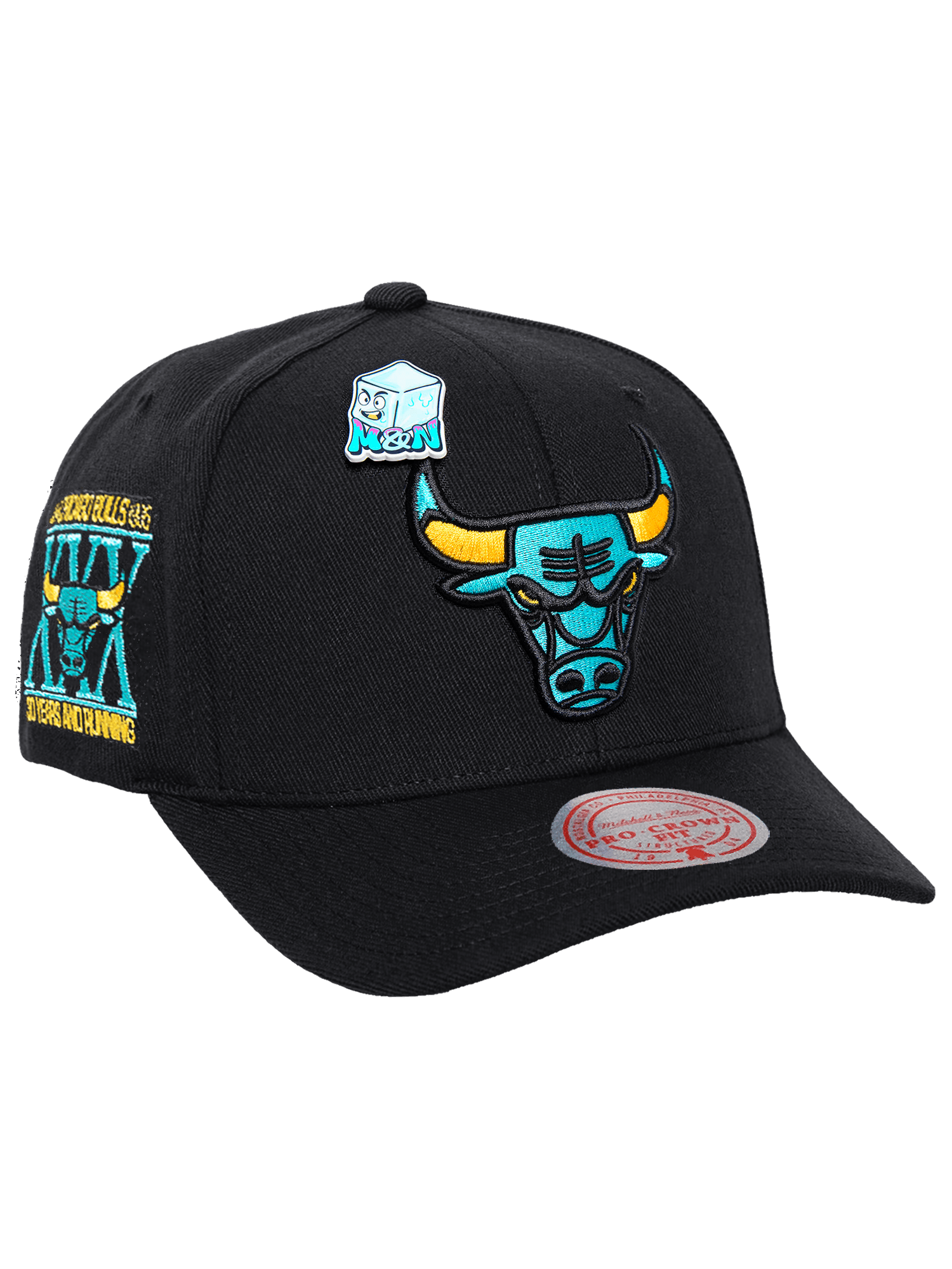 Mitchell And Ness Caps Chicago Bulls Mitchell & Ness NBA Ice Cold Pro Crown Snapback Hat - Black