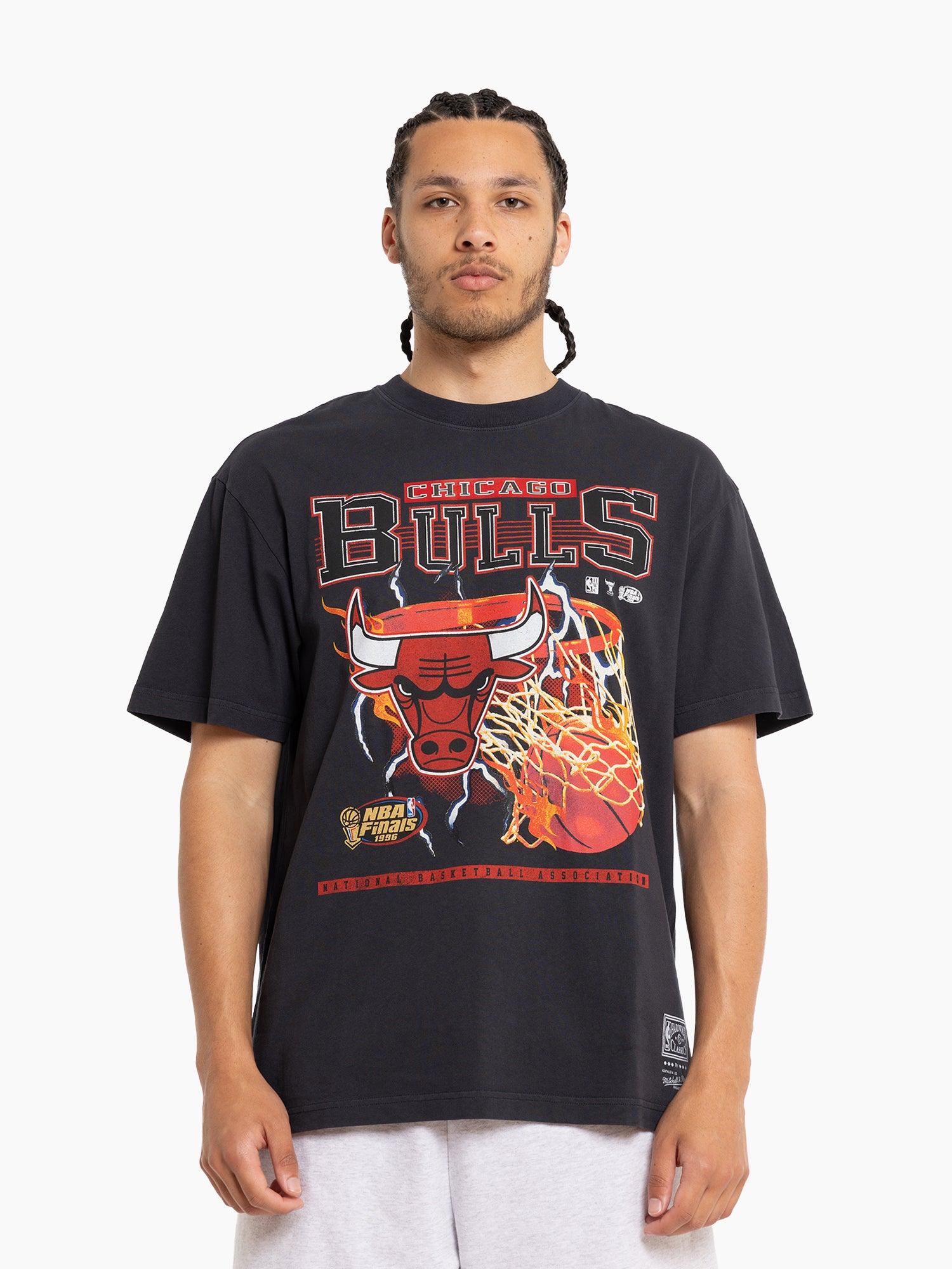 Mitchell And Ness T-Shirts Chicago Bulls Mitchell & Ness NBA Lightning Hoop Vintage T-Shirt - Black