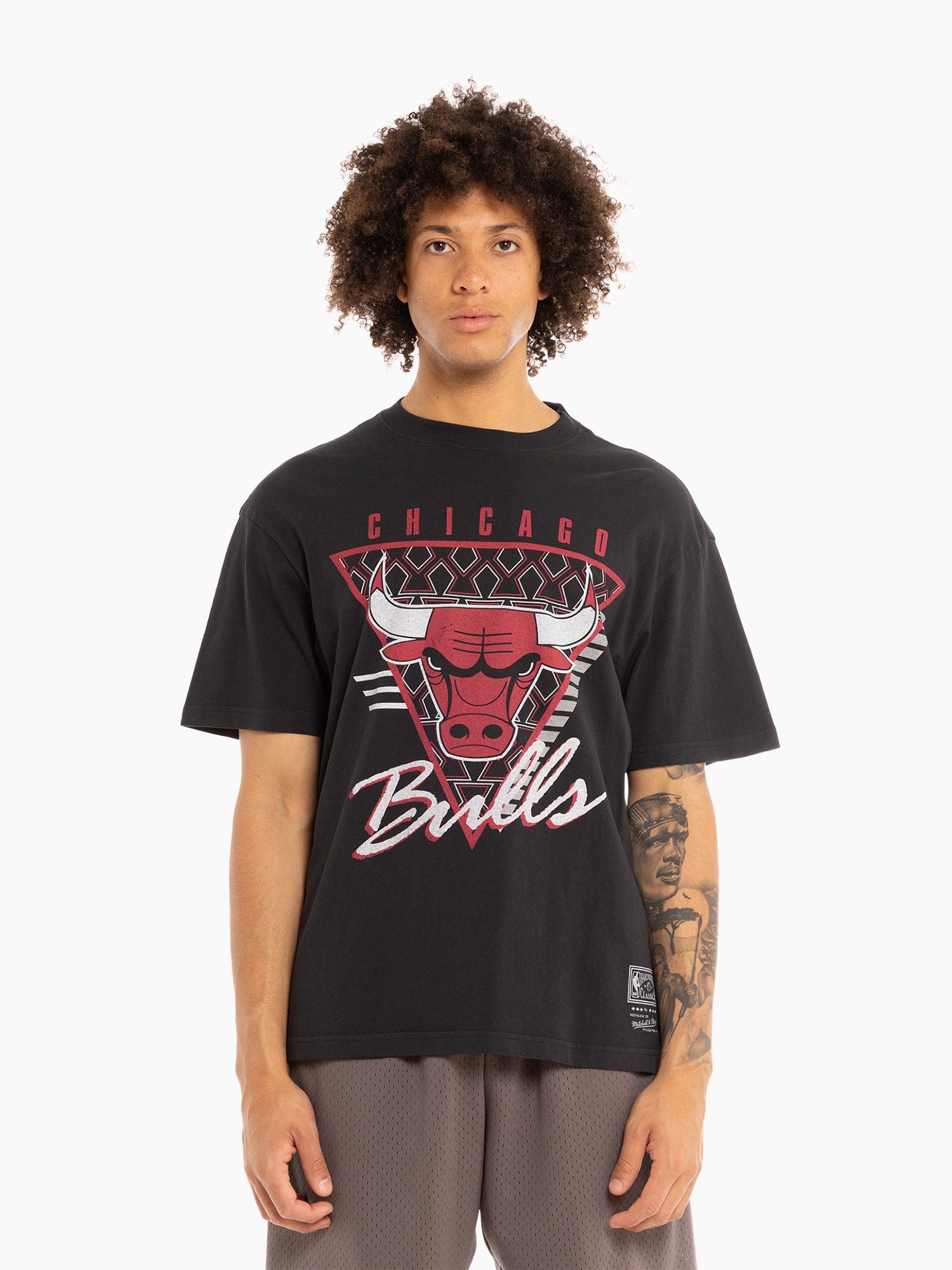 Mitchell And Ness T-Shirts Chicago Bulls Mitchell & Ness NBA Tri Logo Vintage T-Shirt - Faded Black
