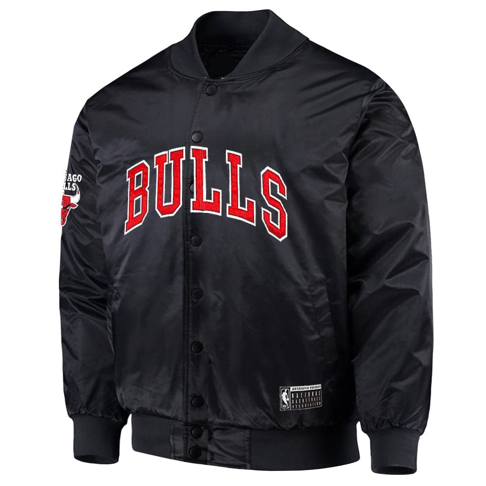 NBA Essentials Jackets Chicago Bulls NBA Essentials Delta Nylon Bomber Jacket - Black