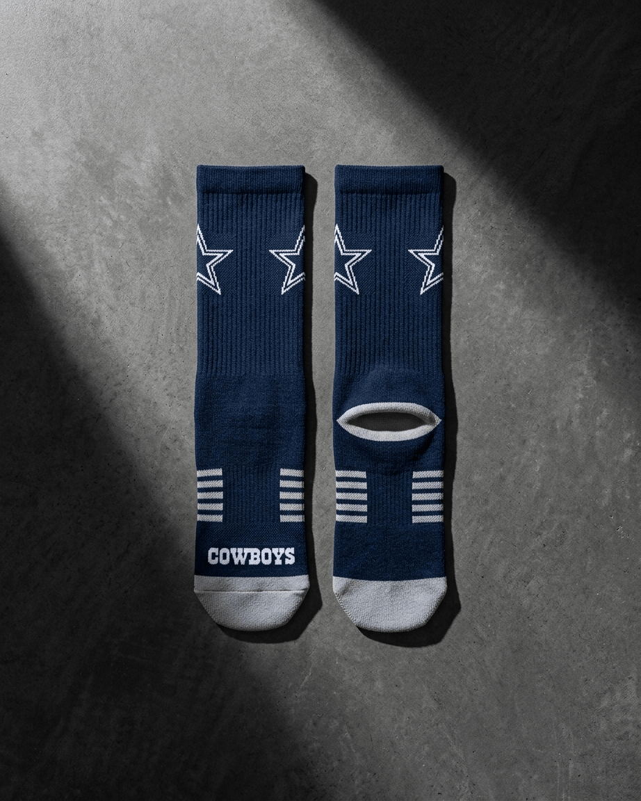 Strideline Socks Large (9-12 US) Dallas Cowboys Strideline NFL Team Premier Flex-Stretch Crew Socks - Navy