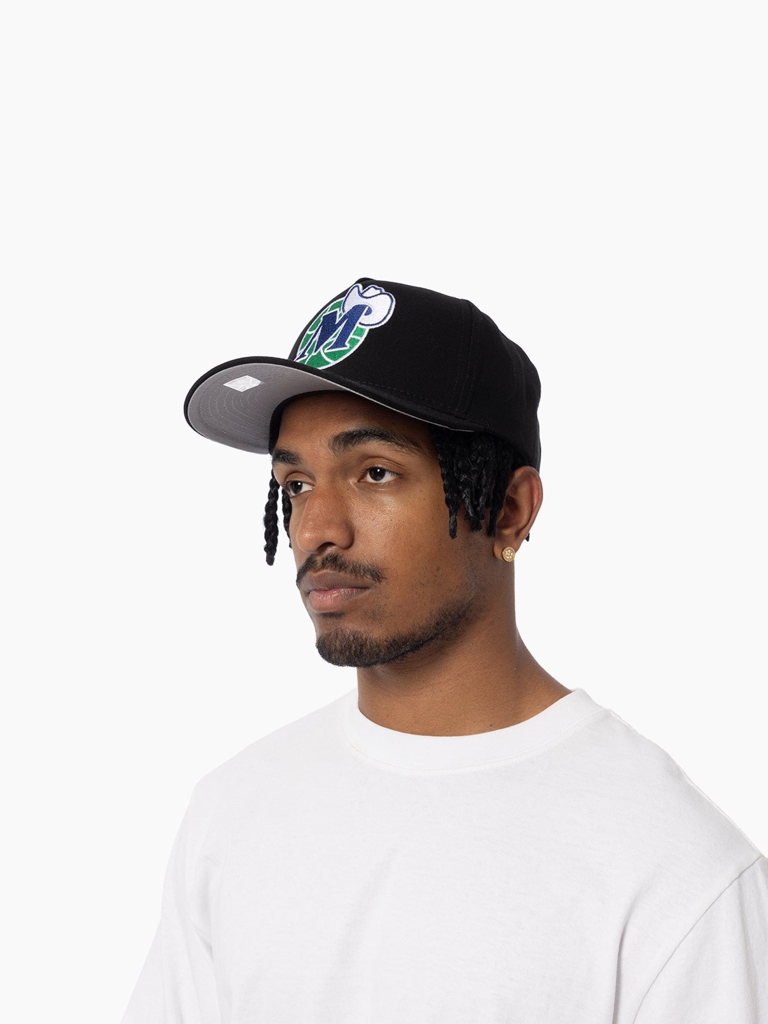 Mitchell And Ness Caps Dallas Mavericks Mitchell & Ness NBA HWC Pro Pinch Snapback Hat - Black