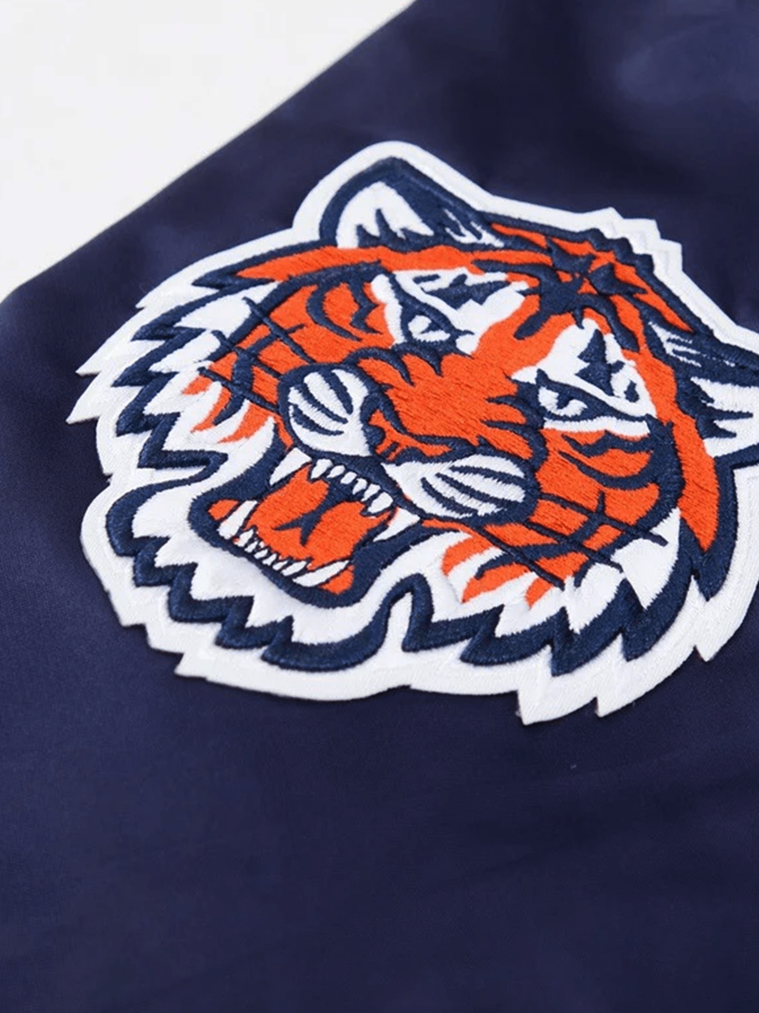 Pro Standard Jackets Detroit Tigers Pro Standard MLB Team Classic Satin Button Jacket - Navy