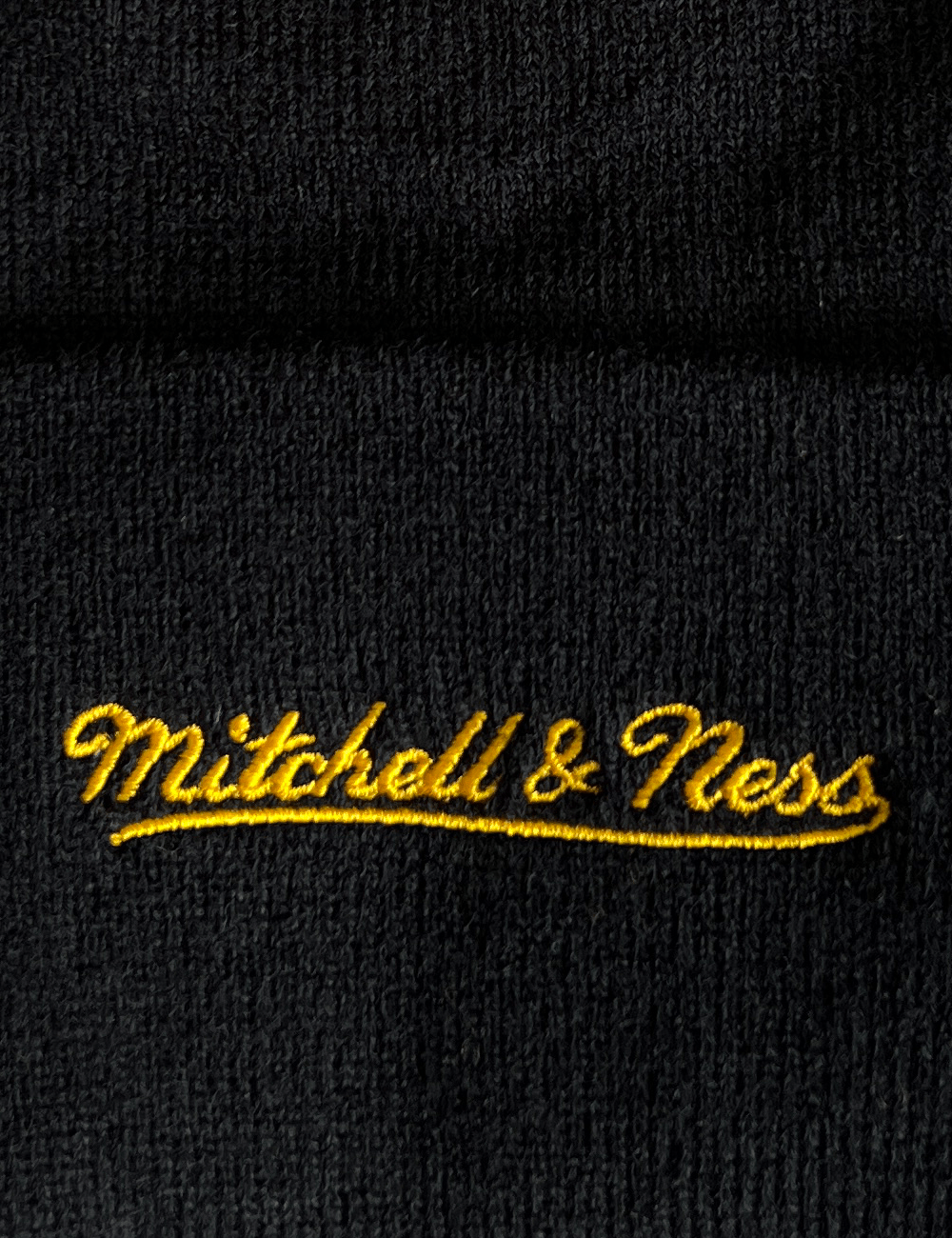 Mitchell And Ness Beanies Golden State Warriors Mitchell & Ness NBA Burst Knit Beanie - Black