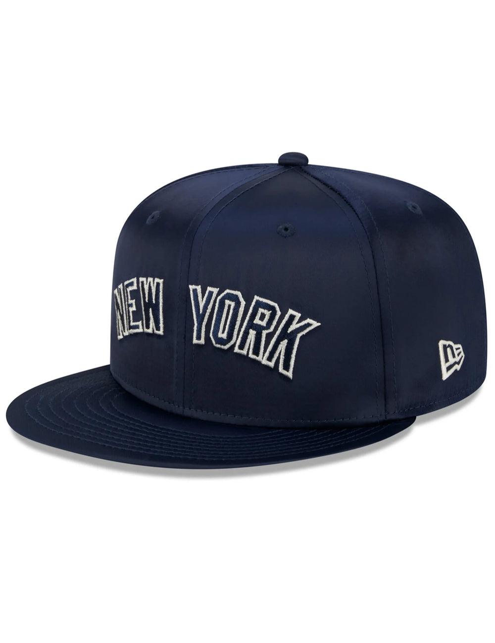 New York Yankees New Era MLB Satin Champs 9FIFTY Snapback Hat - Navy