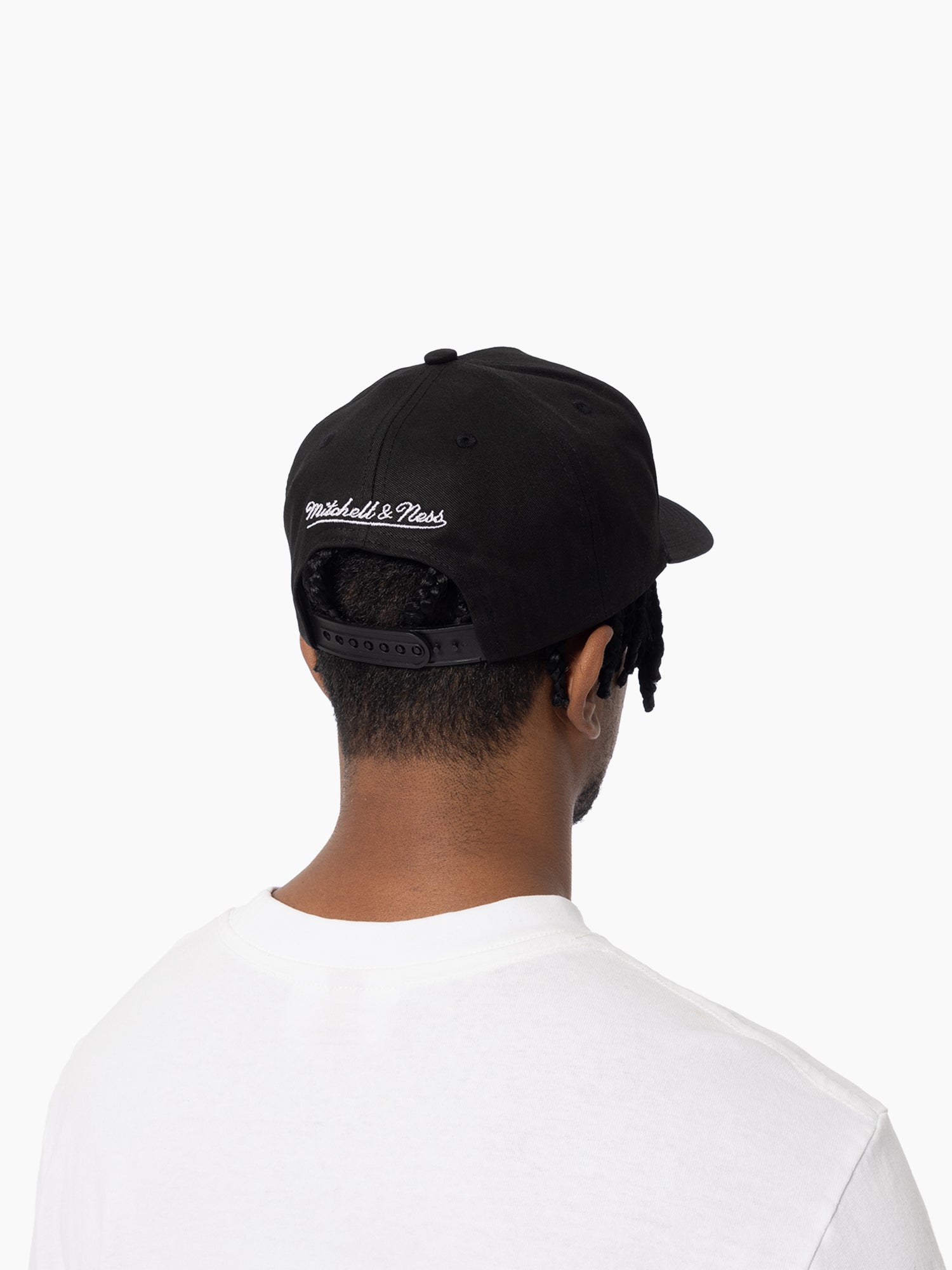 Mitchell And Ness Caps Indiana Pacers Mitchell & Ness NBA HWC Pro Pinch Snapback Hat - Black