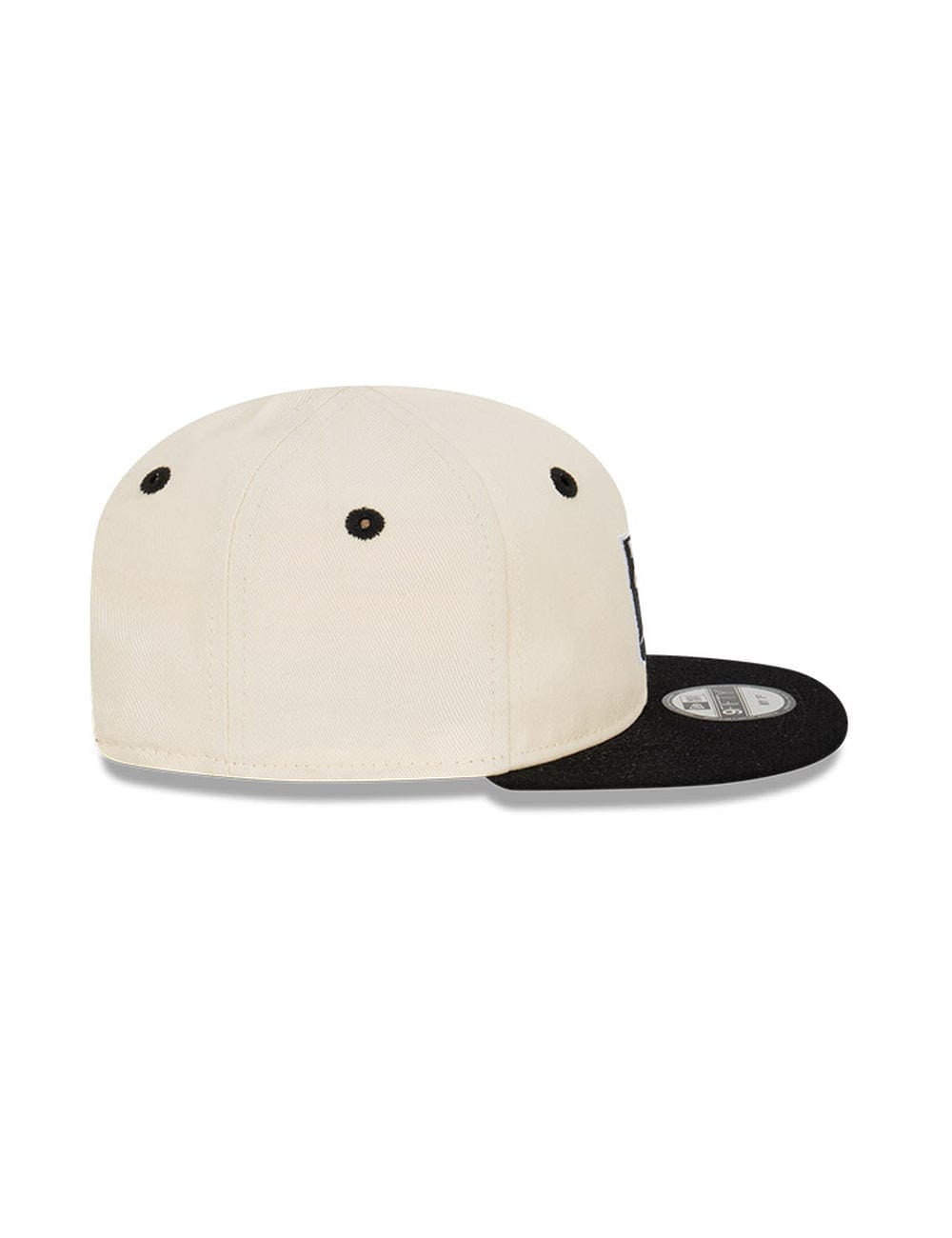 New Era Caps Infants Infants Las Vegas Raiders New Era NFL 2 Tone My 1st 9FIFTY Snapback Hat - Chrome White