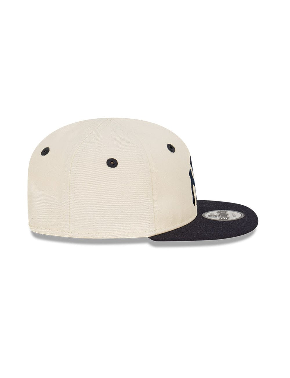 New Era Caps Infants Infants New York Yankees New Era MLB 2 Tone My 1st 9FIFTY Snapback Hat - Chrome White