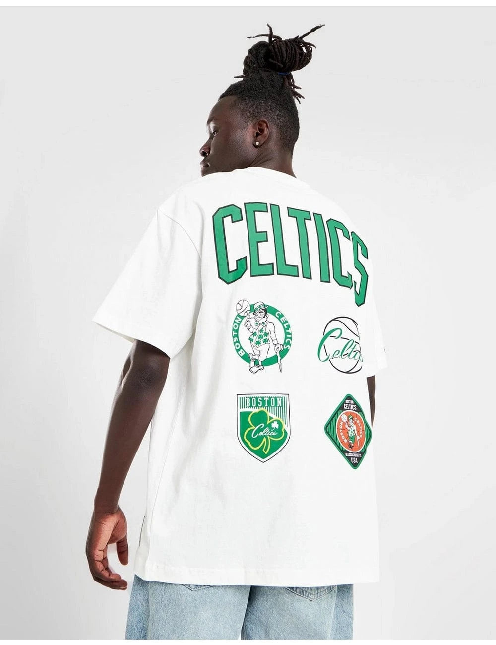 Boston Celtics Mitchell & Ness NBA Script Patch Arch Vintage T-Shirt - Vintage White