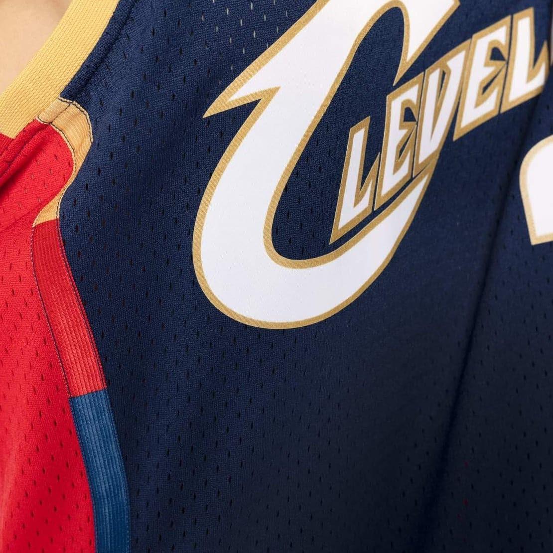 Mitchell And Ness Jerseys LeBron James Cleveland Cavaliers Mitchell & Ness NBA 08-09 Alt Swingman Jersey - Navy